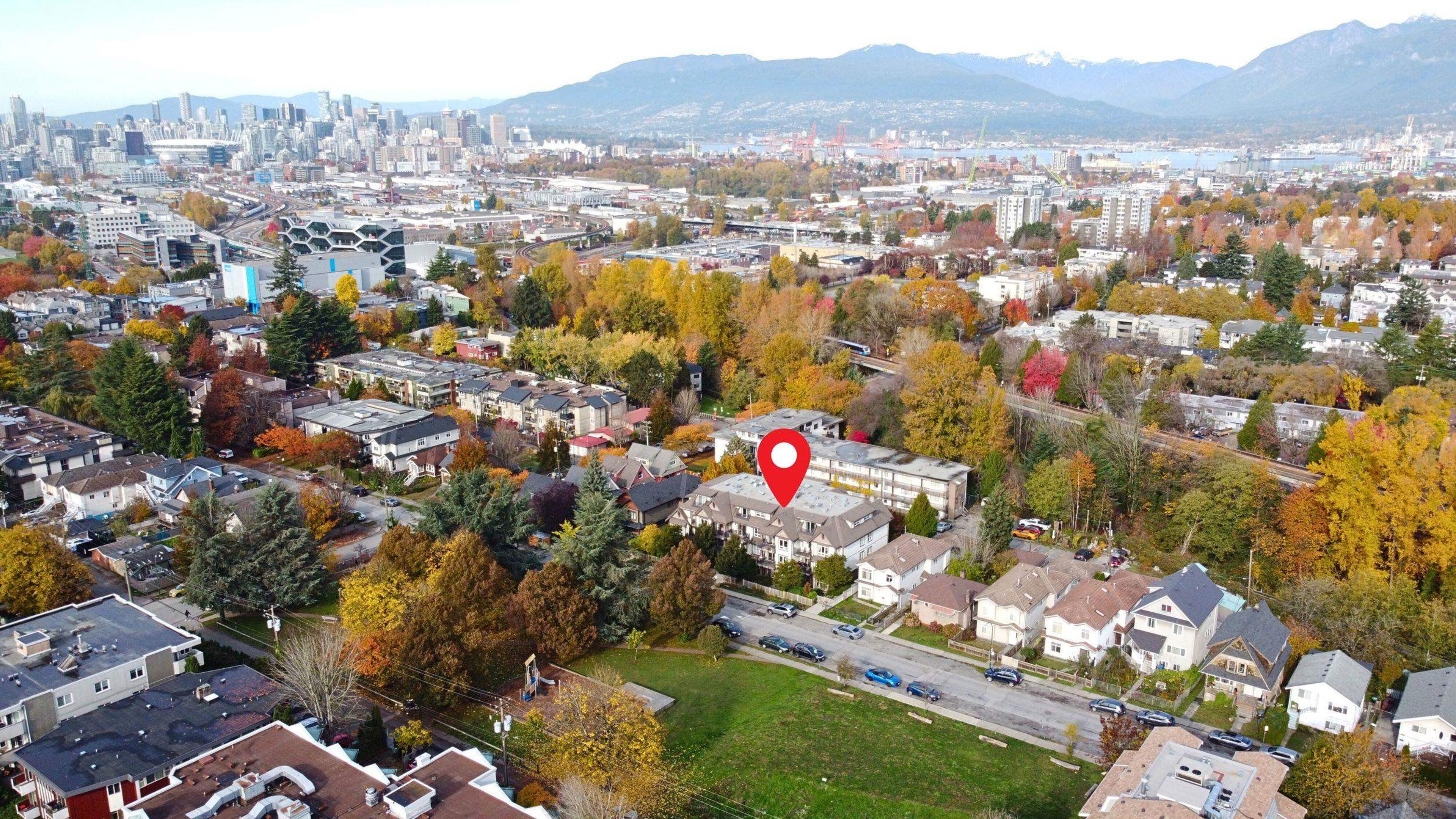 1533 E 8th Avenue, Vancouver - Exteriors - Drone/Aerial View, Marked/Pin - Photo 4