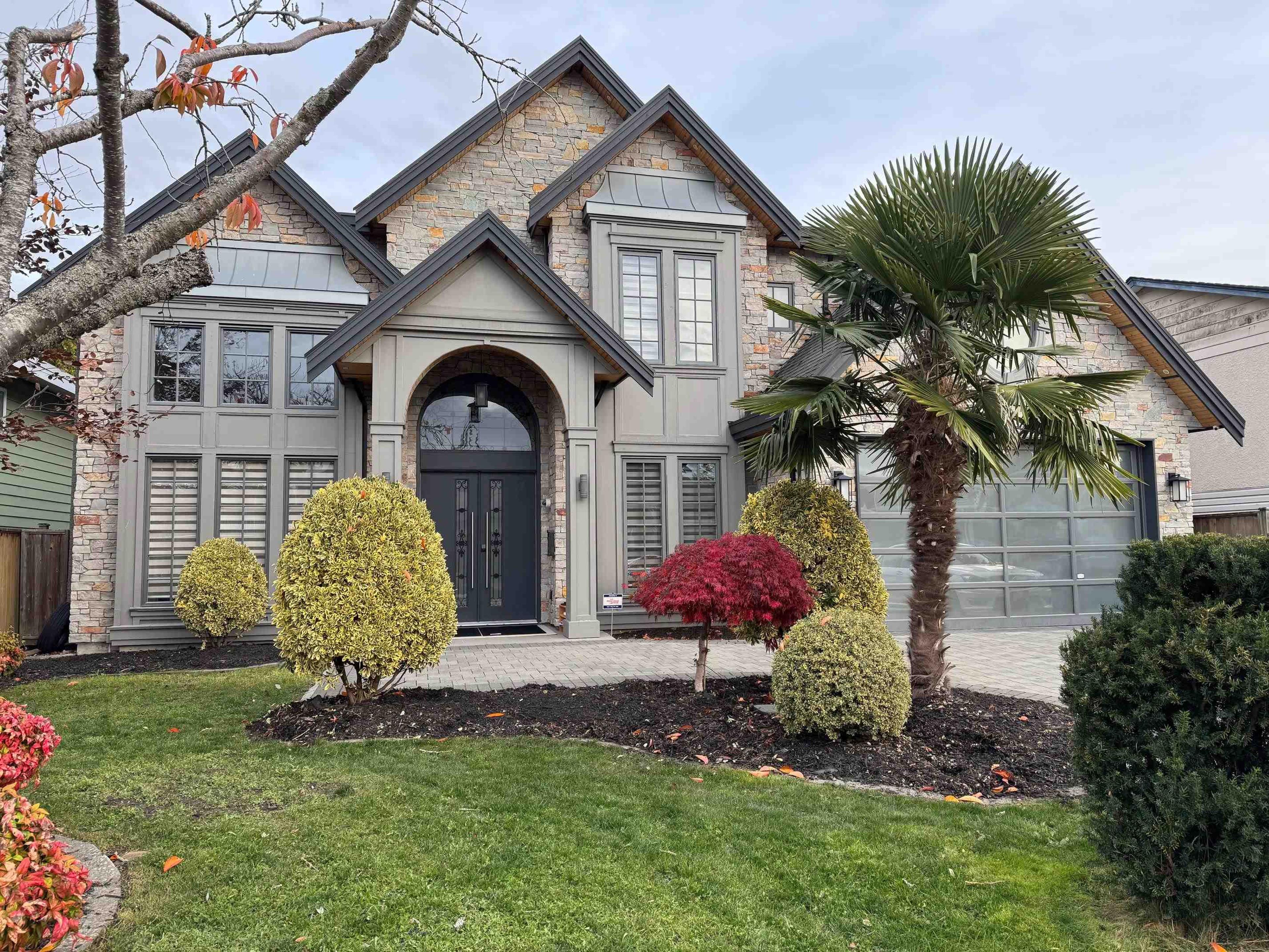 3671 MORESBY DRIVE - Image 1