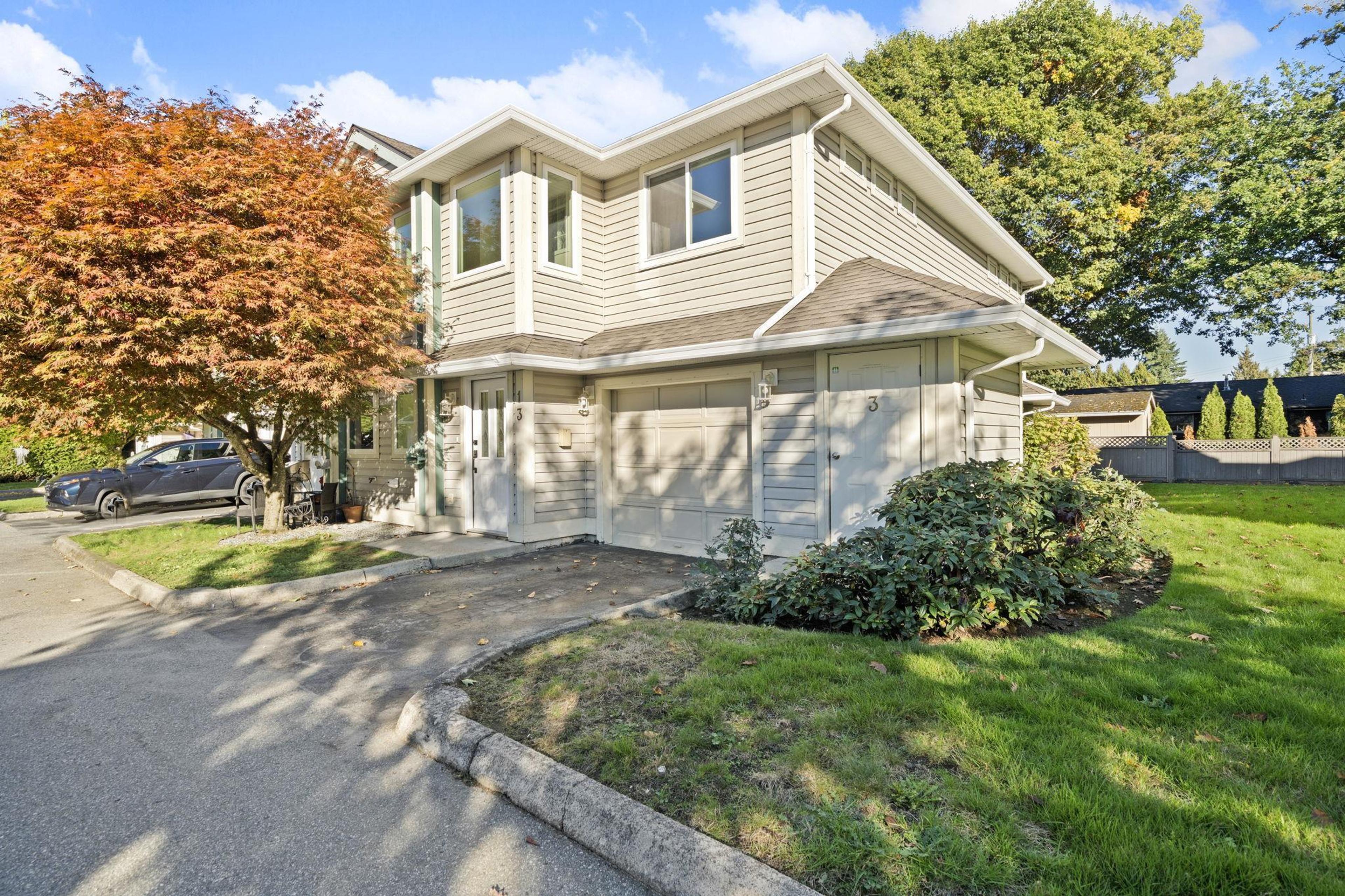 11950 232 Street, Maple Ridge - Exteriors - Photo 3