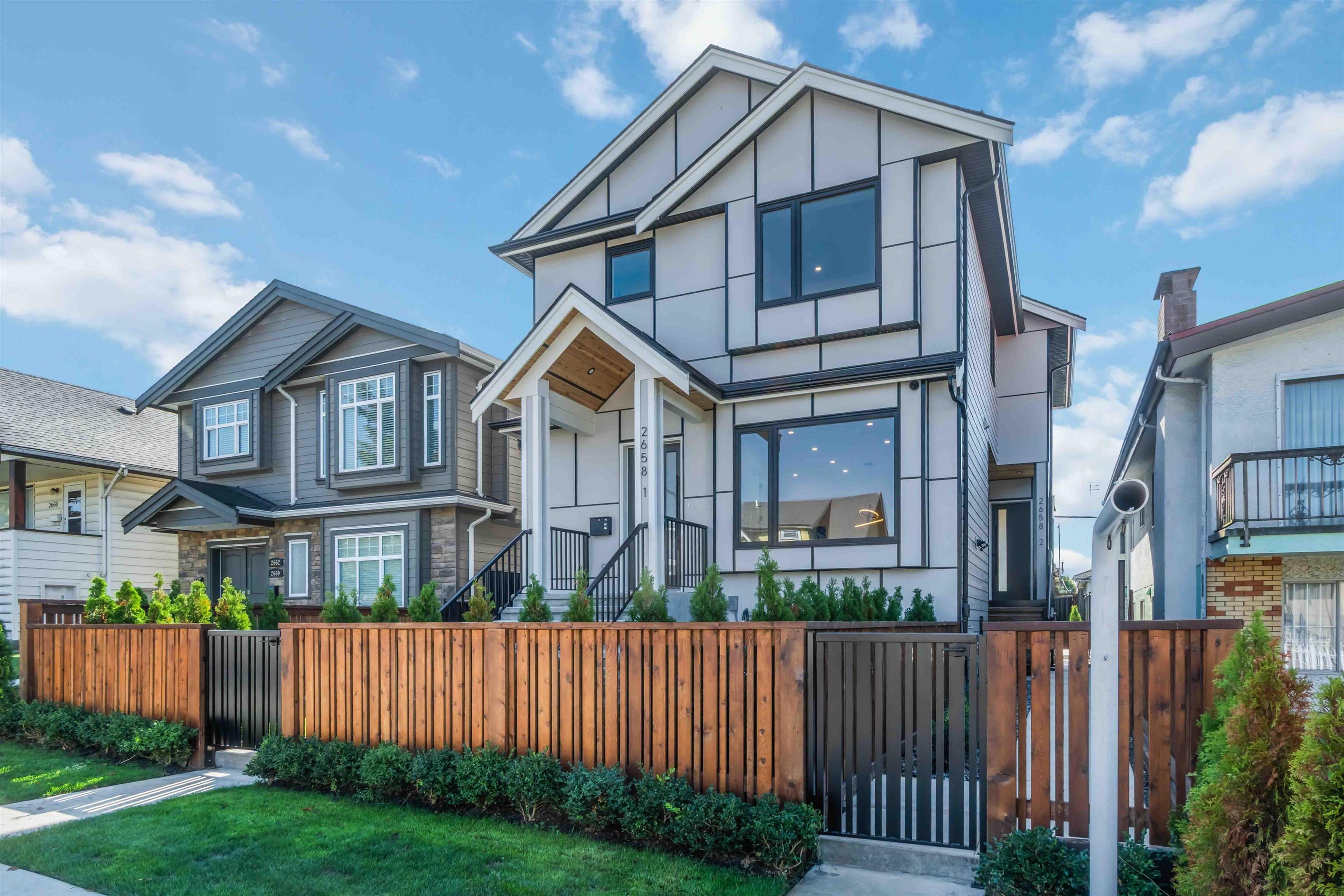 6835 Cambie Street, Vancouver - Exteriors - Photo 4