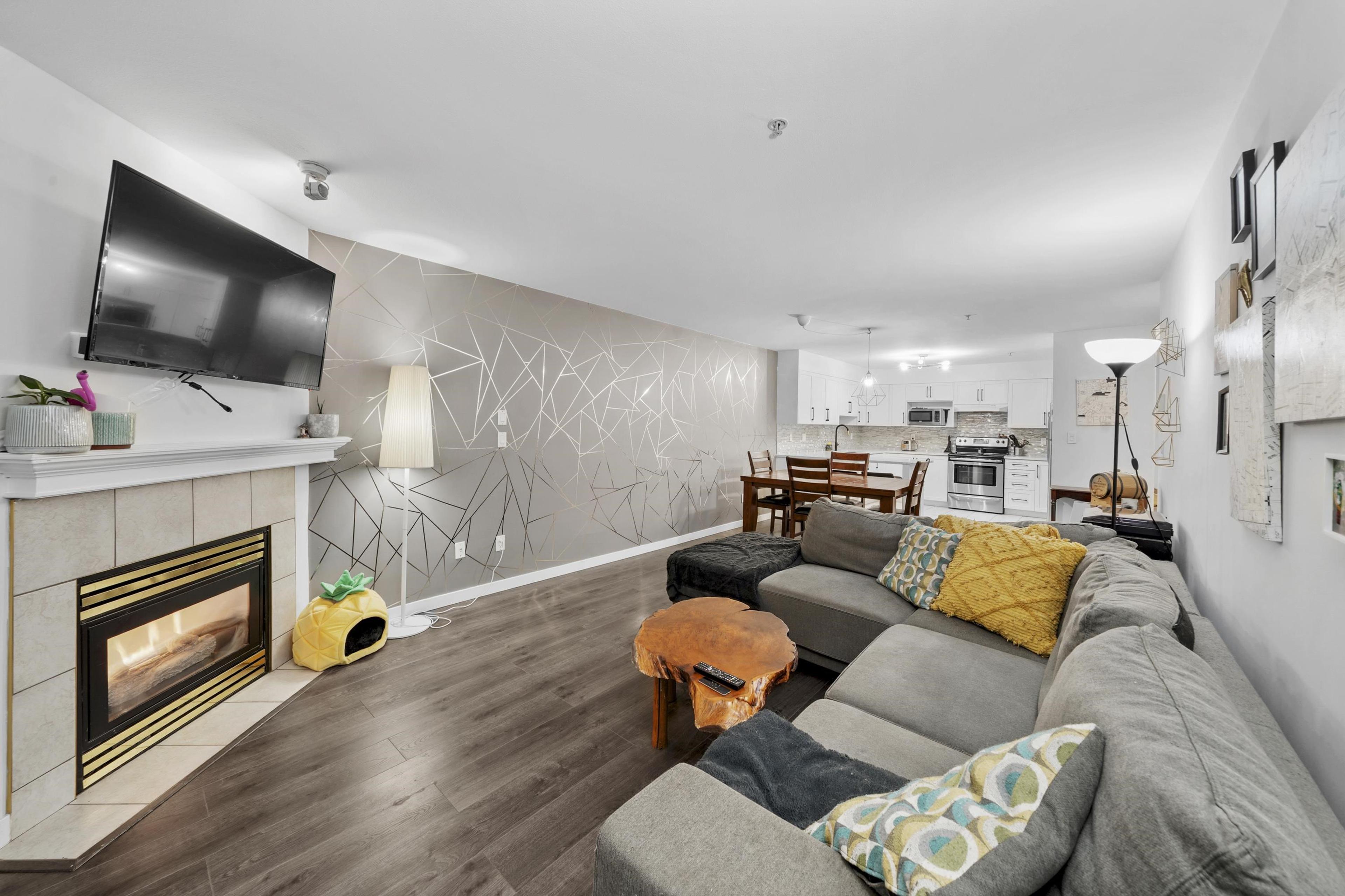 #311 121 SHORELINE CIRCLE - Main Image