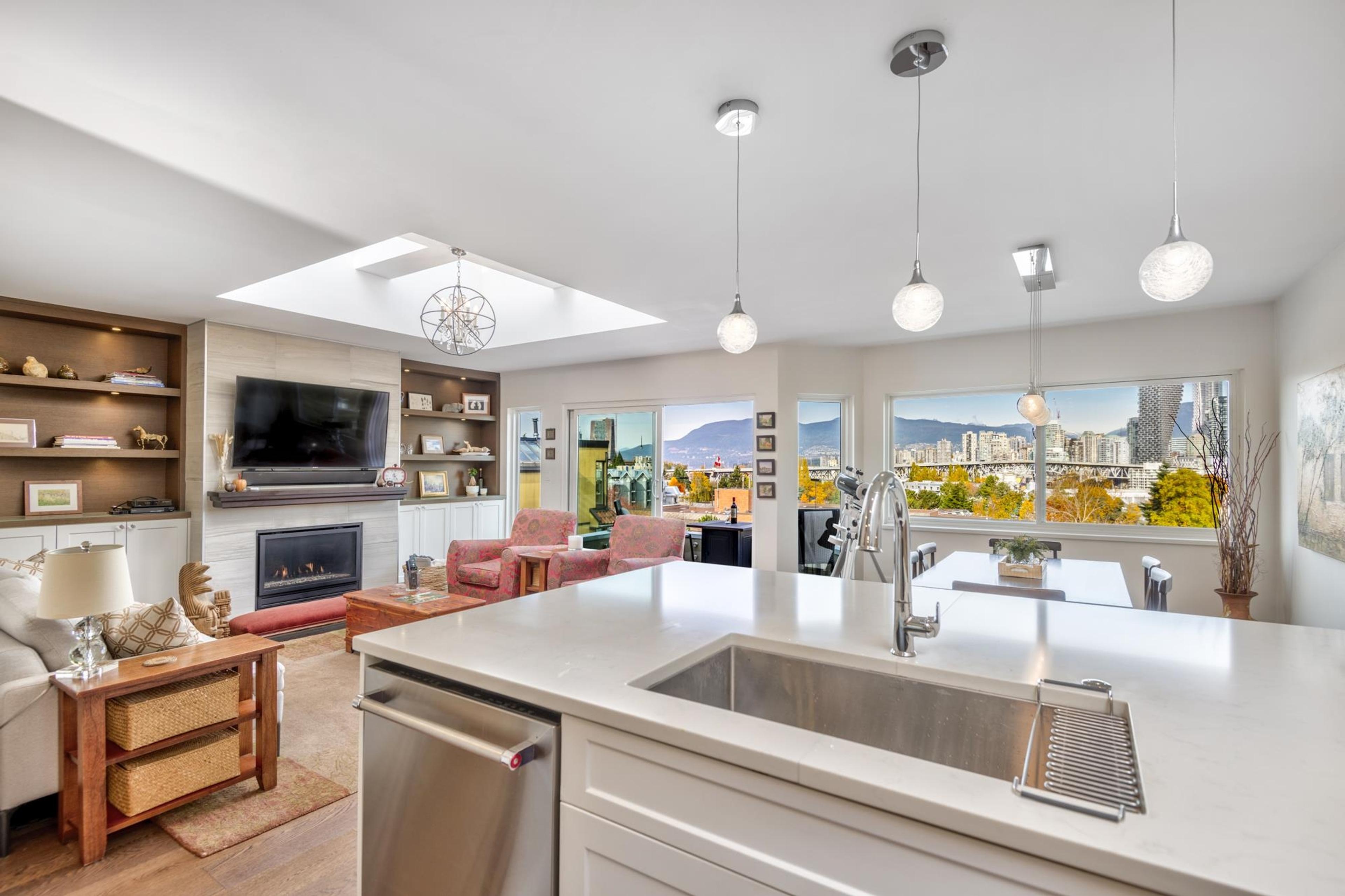 1251 W 7TH AVENUE - Image 2