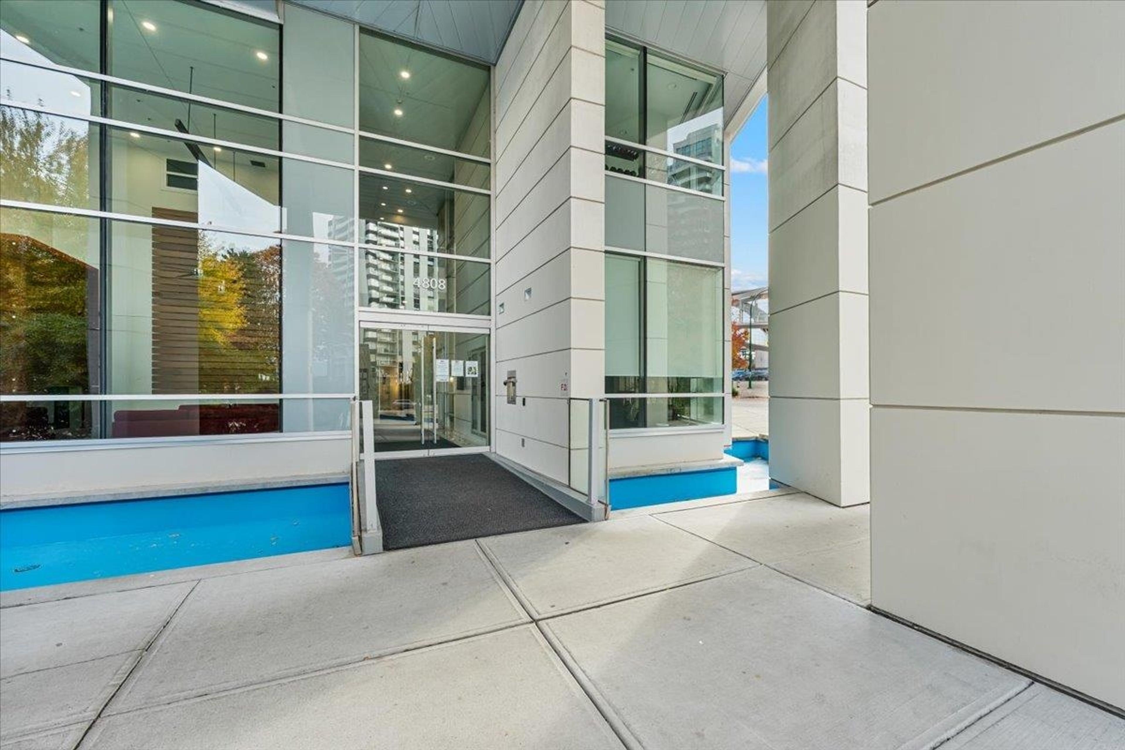 #2208 4808 HAZEL STREET - Image 3