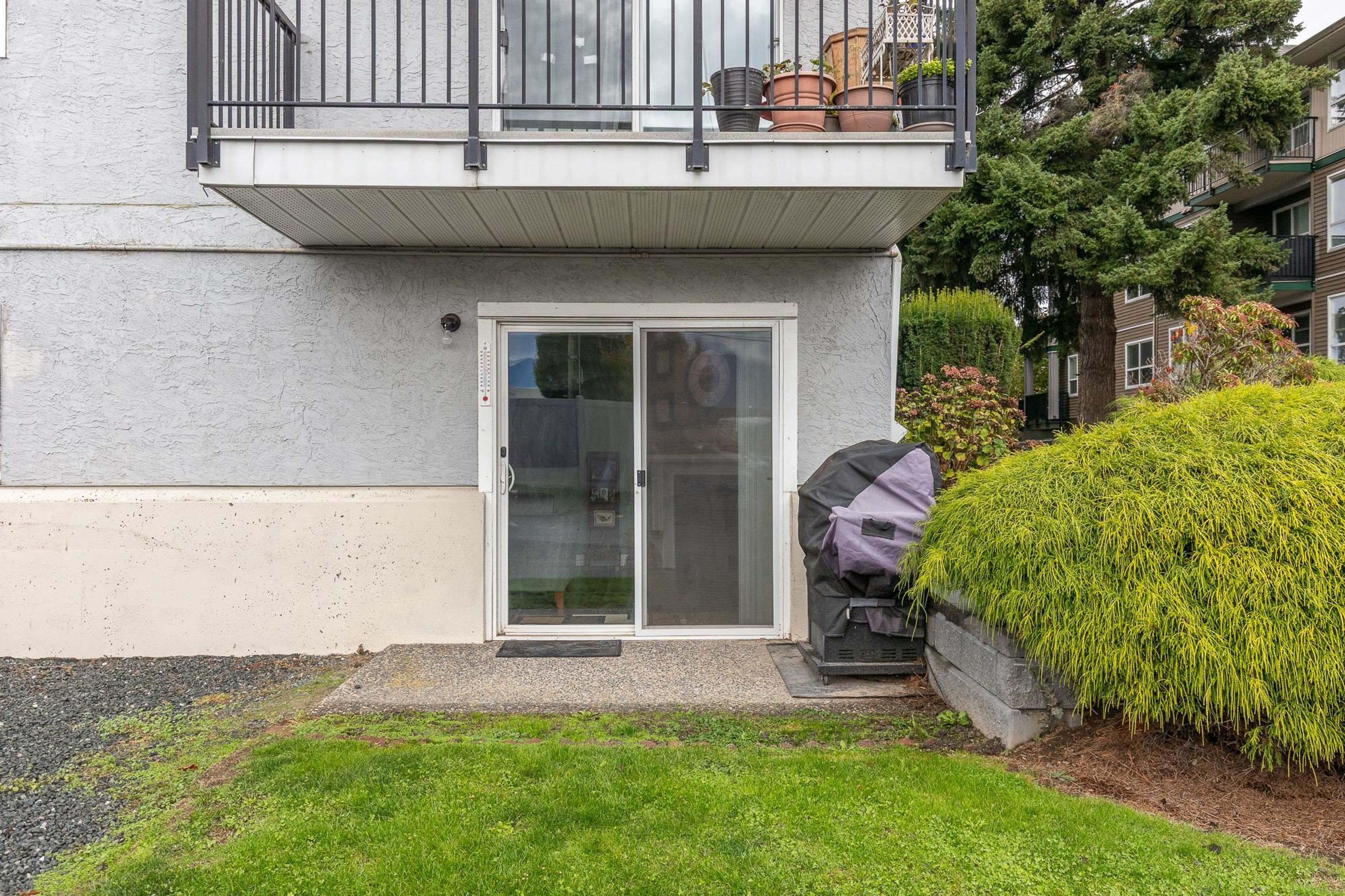 46033 Chilliwack Central Road, Chilliwack - Exteriors - Photo 6