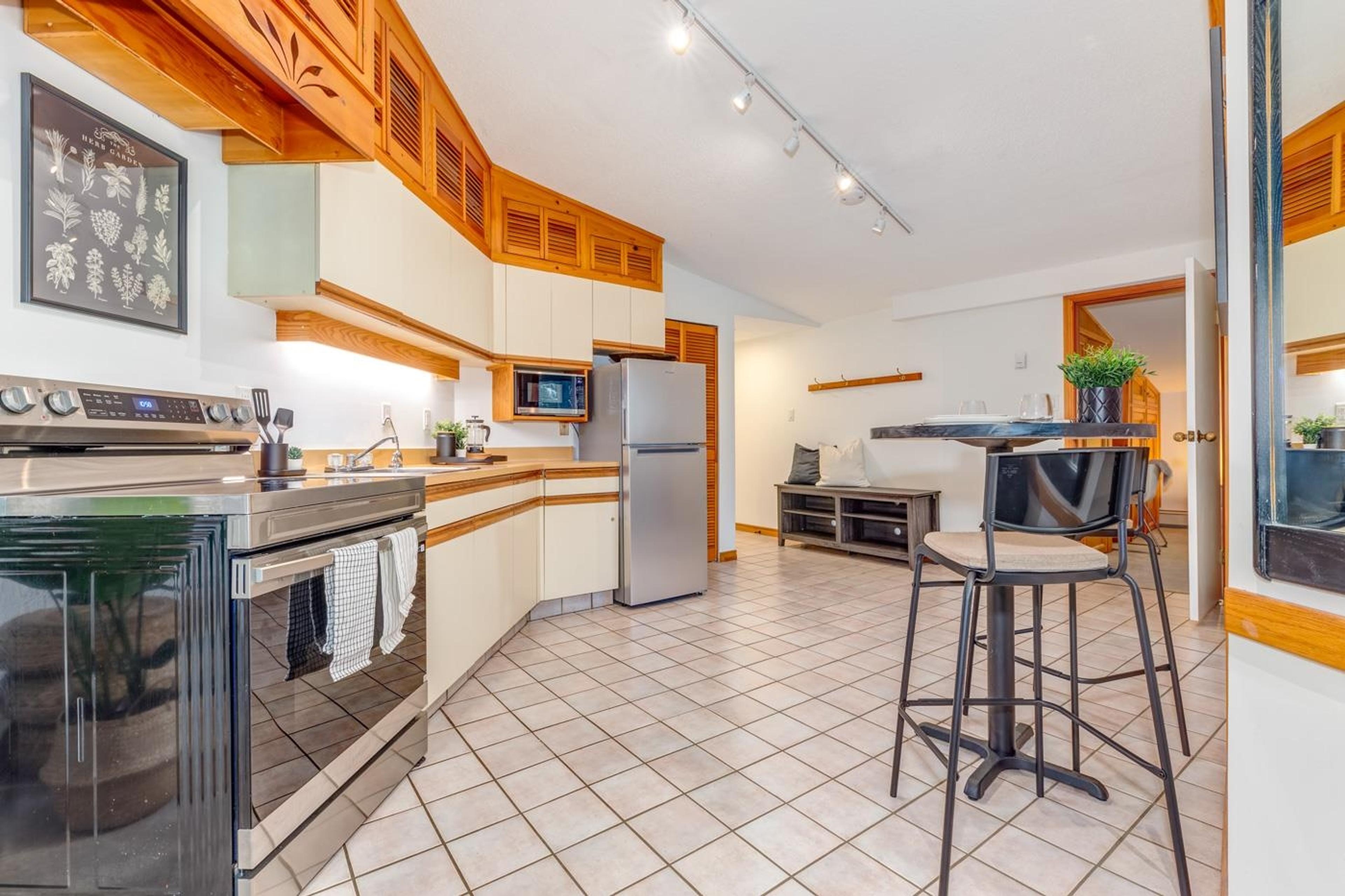 #417 2111 WHISTLER ROAD - Image 3