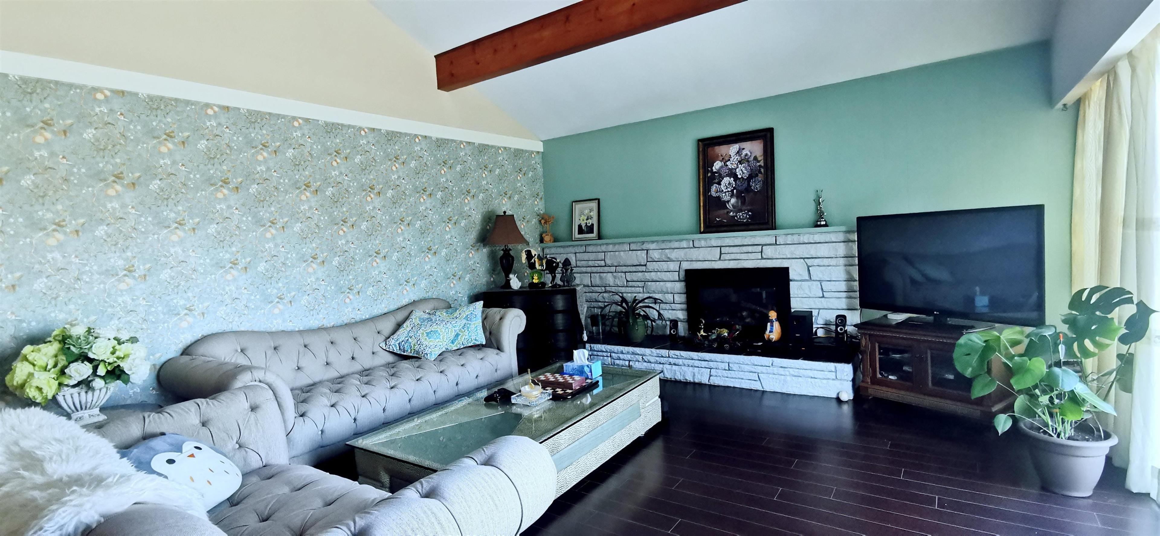 5681 SARDIS CRESCENT - Image 2