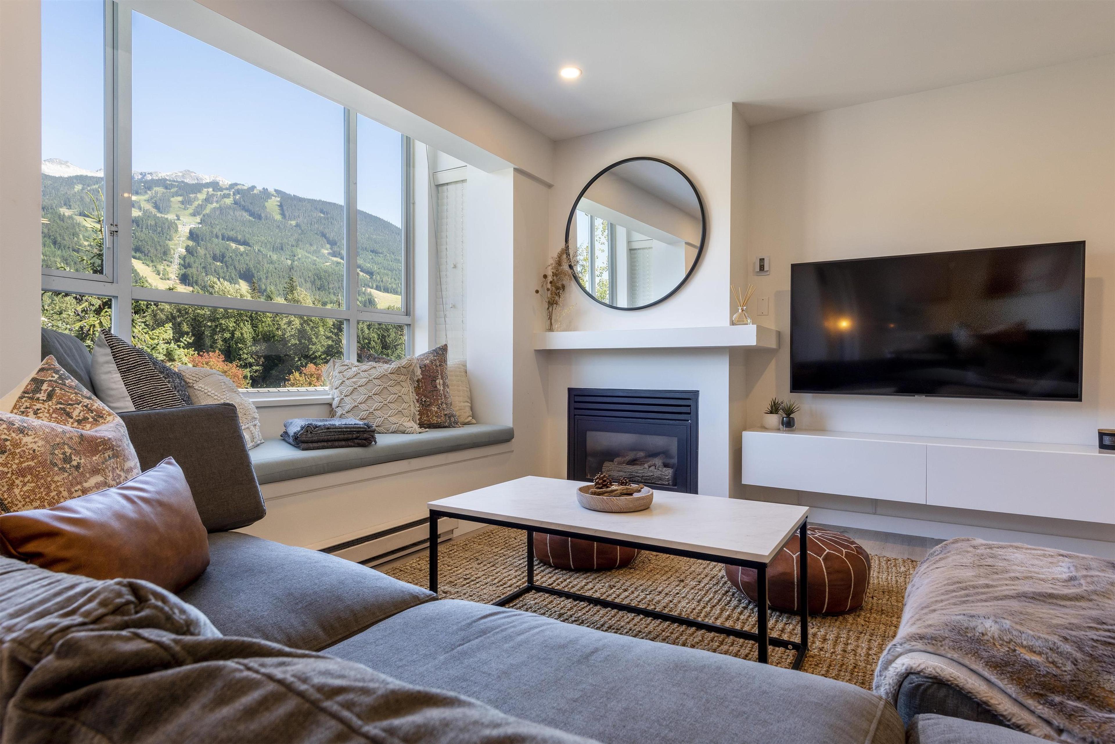 #421 4314 MAIN STREET - Main Image