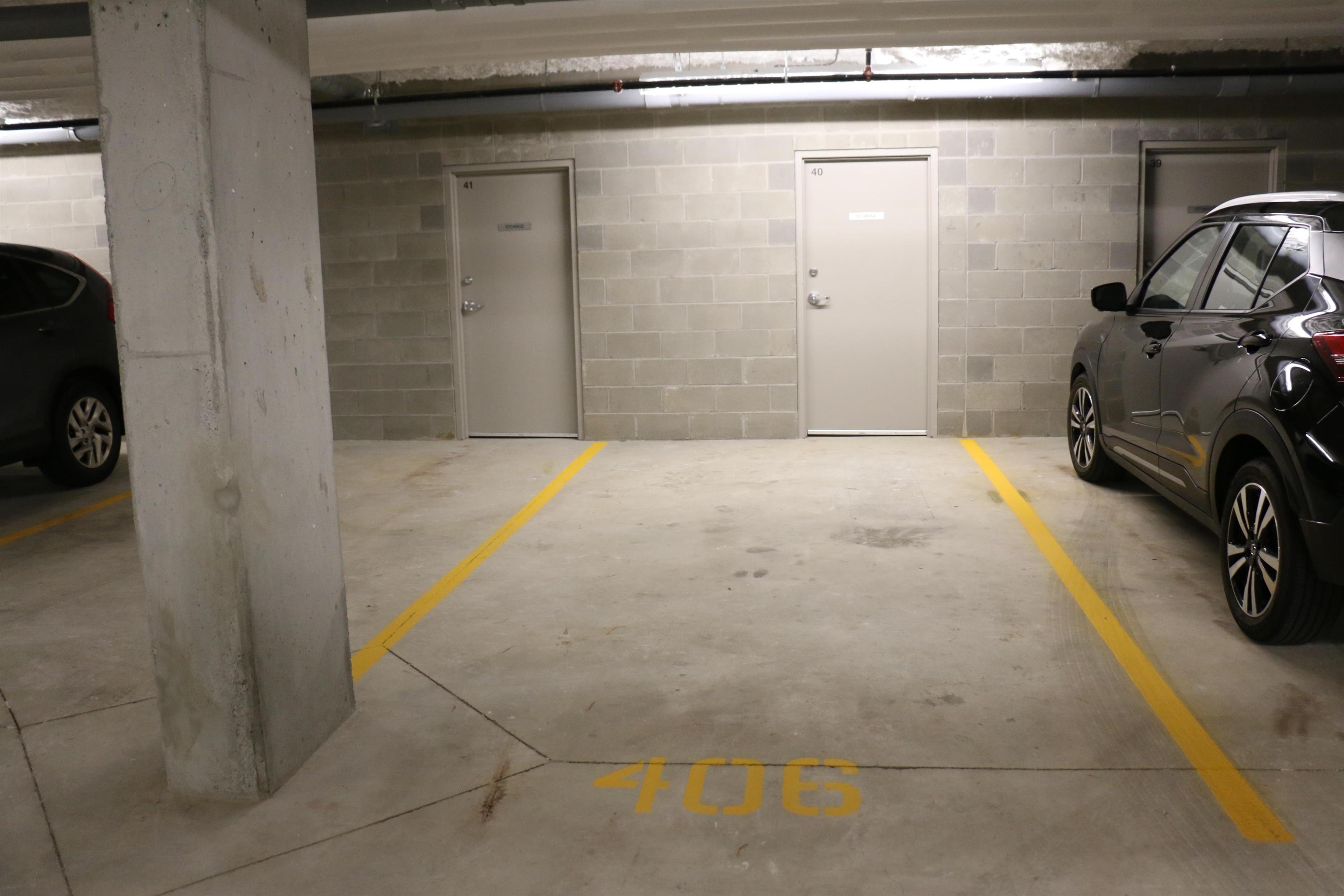 22633 Selkirk Avenue, Maple Ridge - Common Areas - Parking - Photo 1