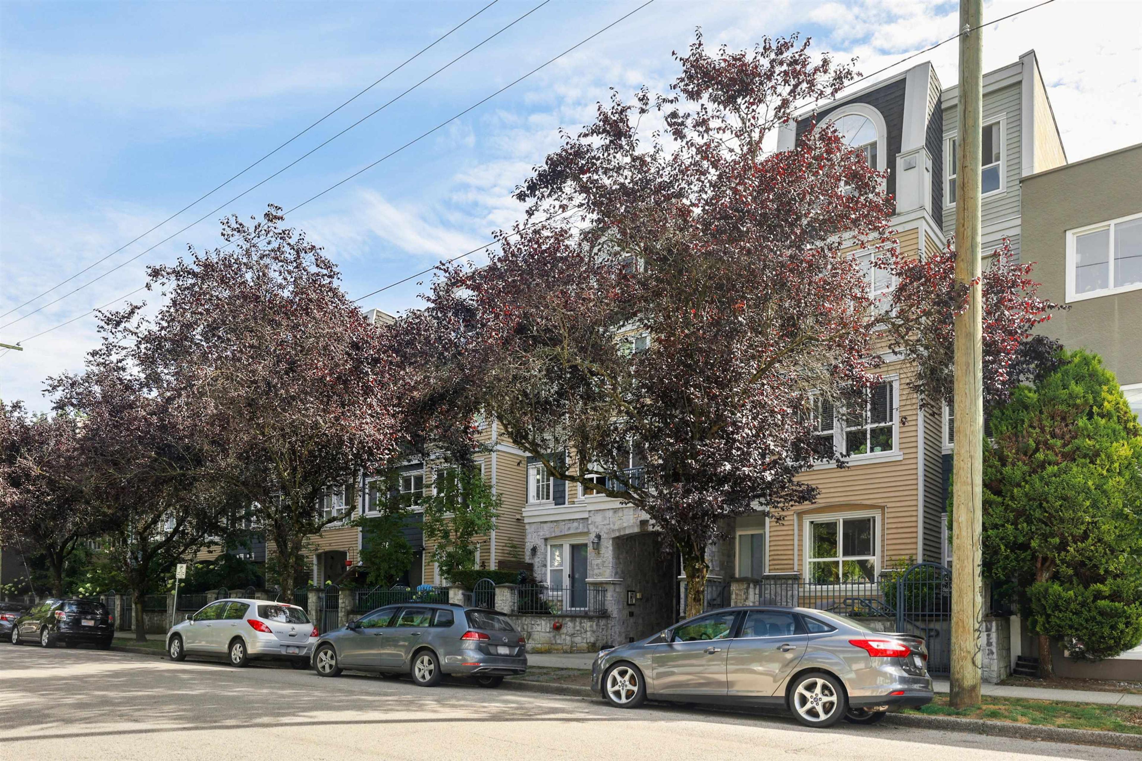 3278 Heather Street, Vancouver - Exteriors - Full Complex View - Photo 1