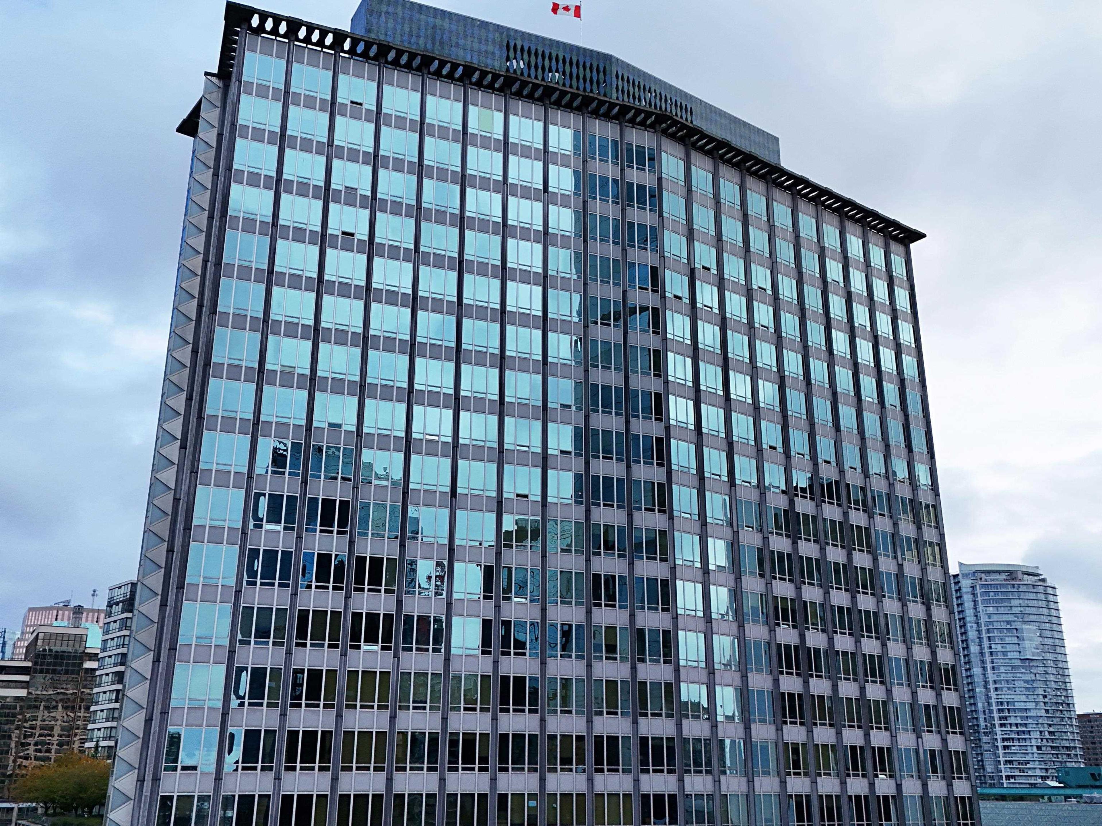 989 Nelson Street, Vancouver - Exteriors - Photo 1