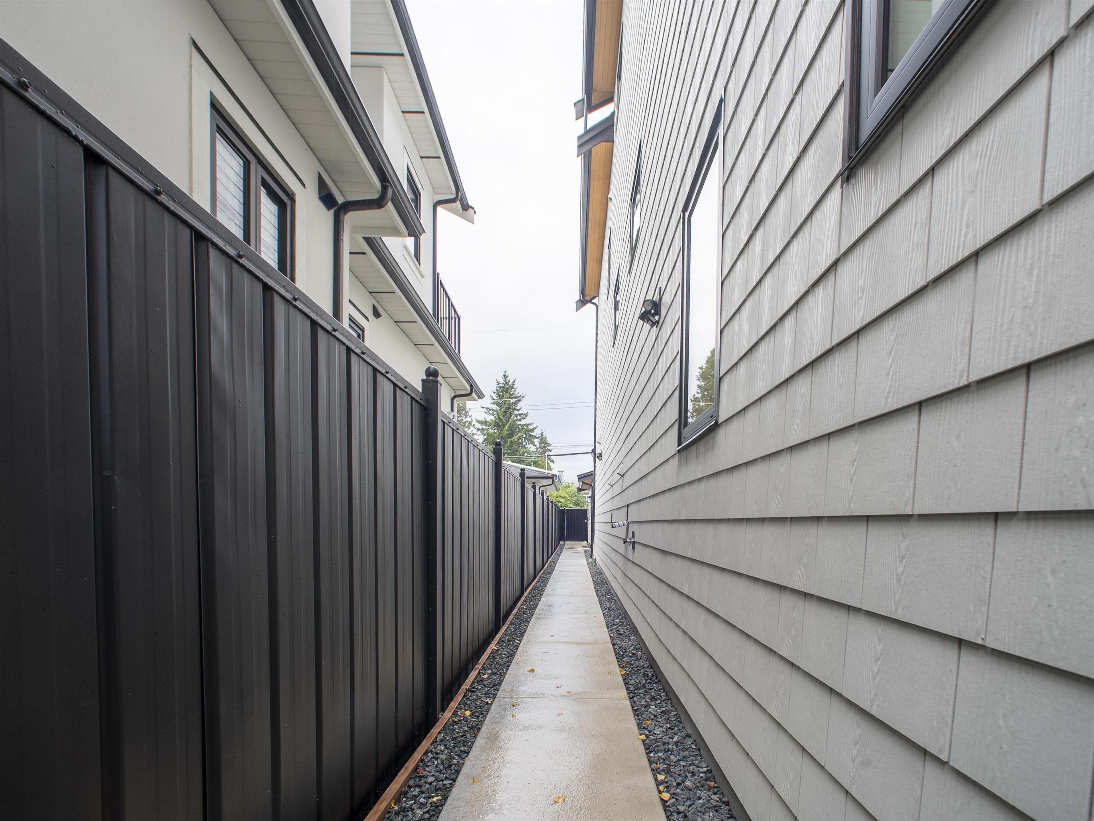 2785 W 21 Avenue, Vancouver - Exteriors - Photo 5