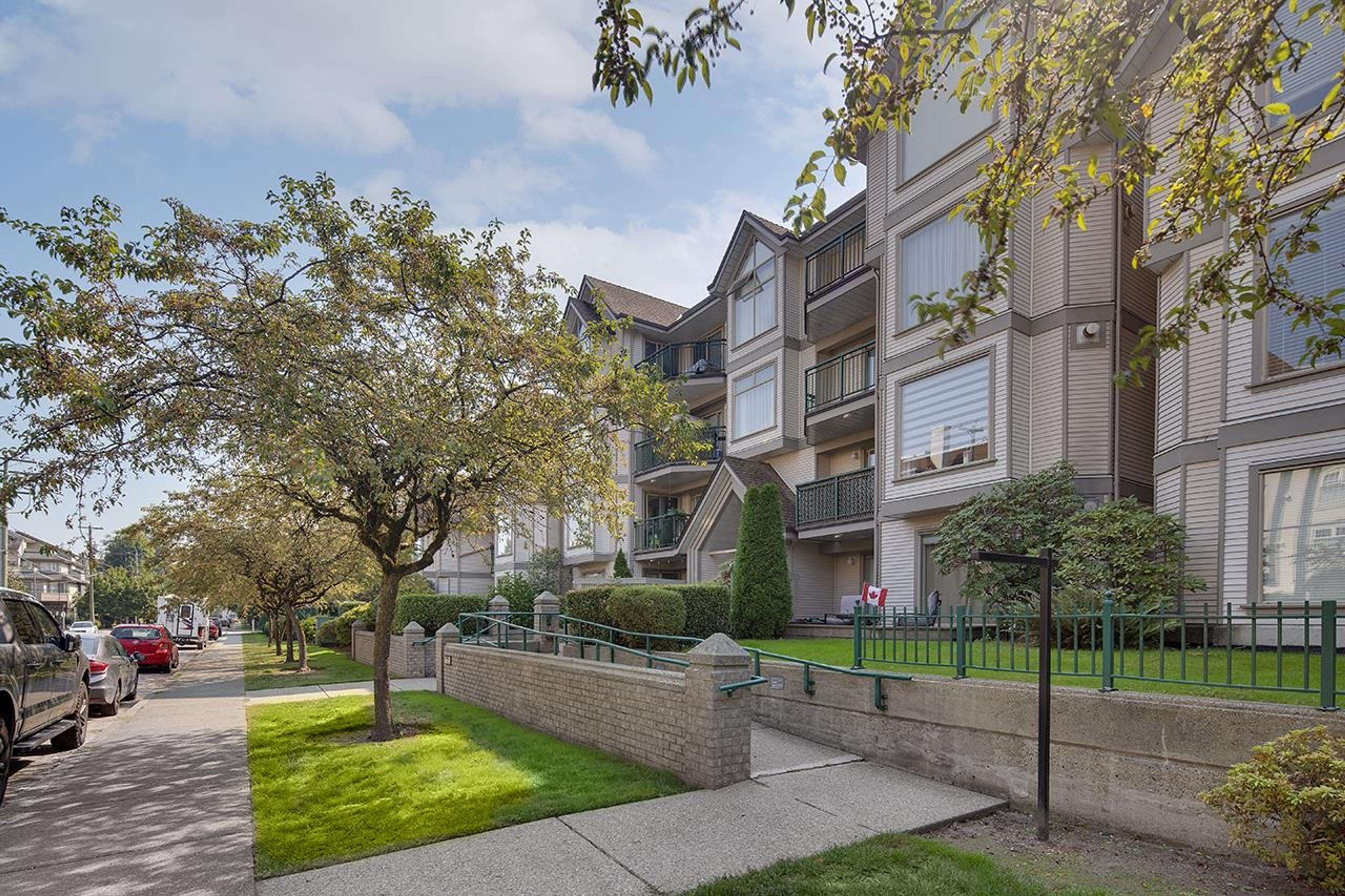 1650 Grant Avenue, Port Coquitlam - Exteriors - Full Complex View - Photo 5