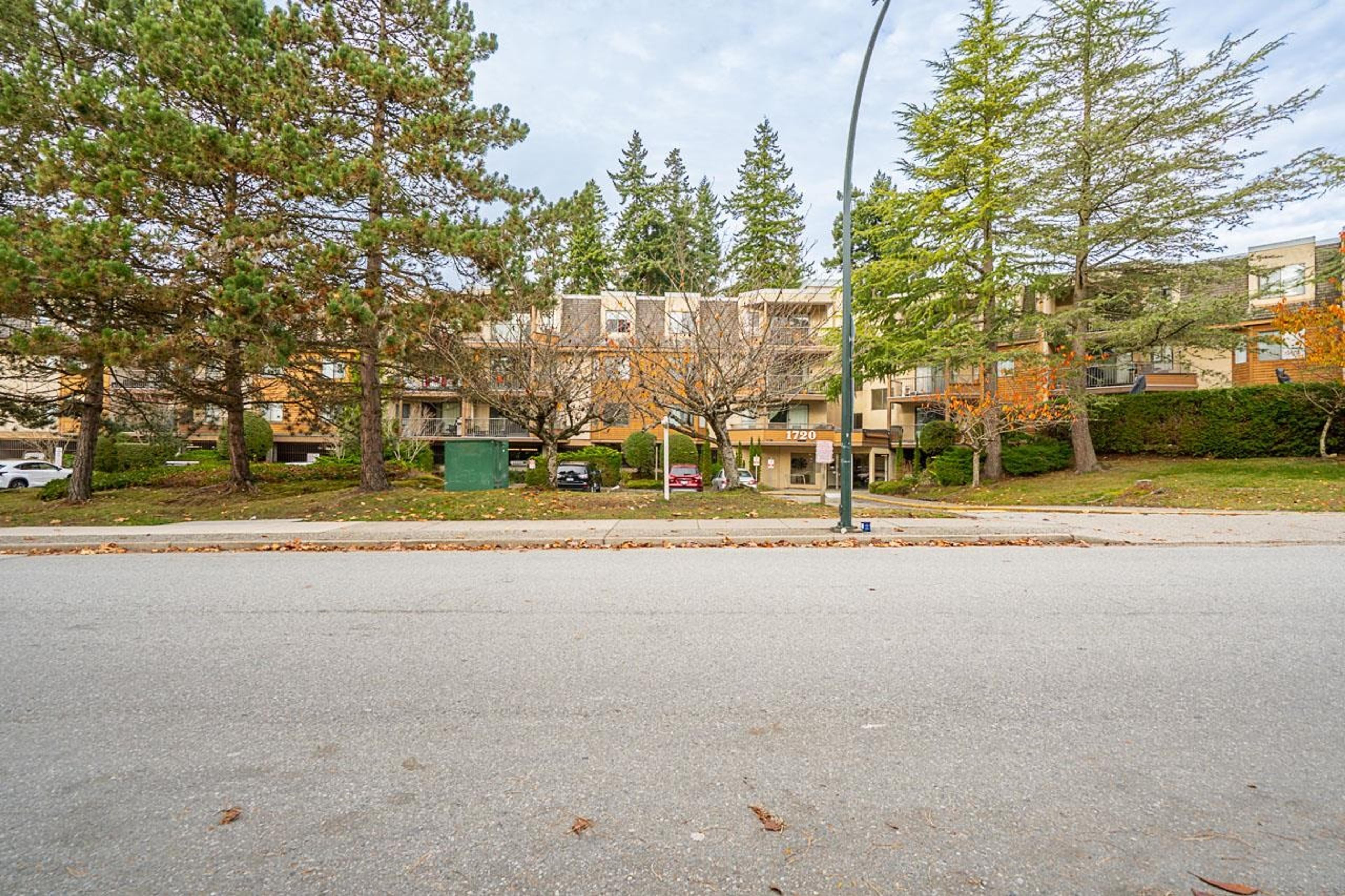 1720 Southmere Crescent, Surrey - Exteriors - Full Complex View - Photo 1