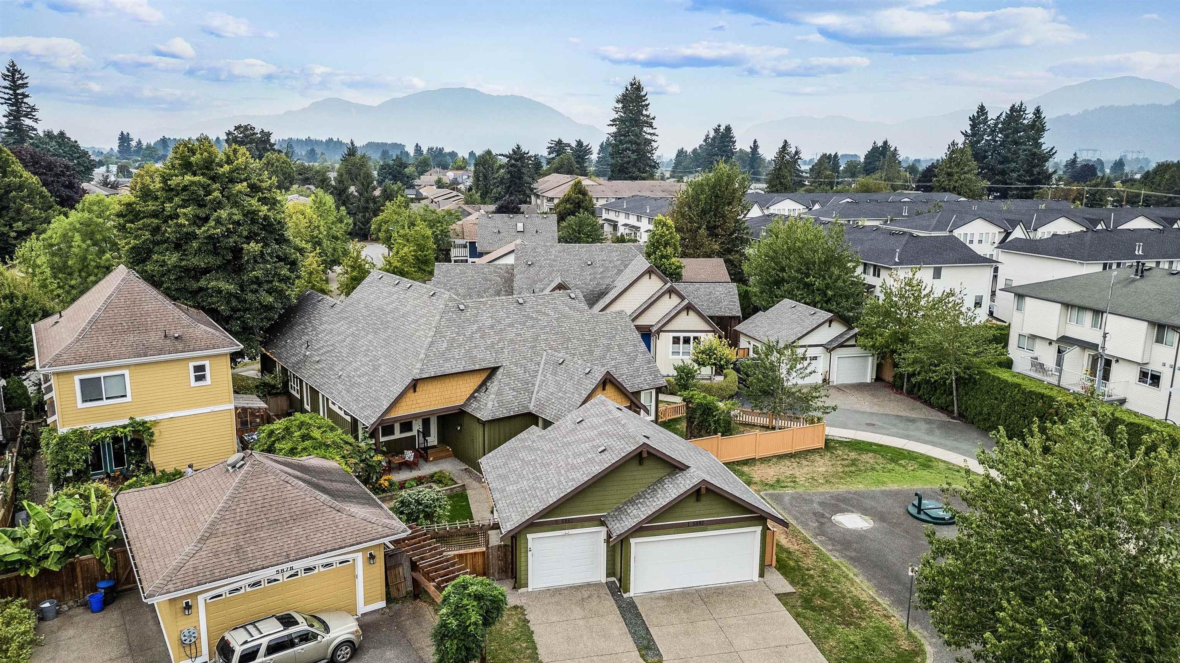 5882 Cowichan Street, Chilliwack - Exteriors - Full Complex View, Drone/Aerial View - Photo 4