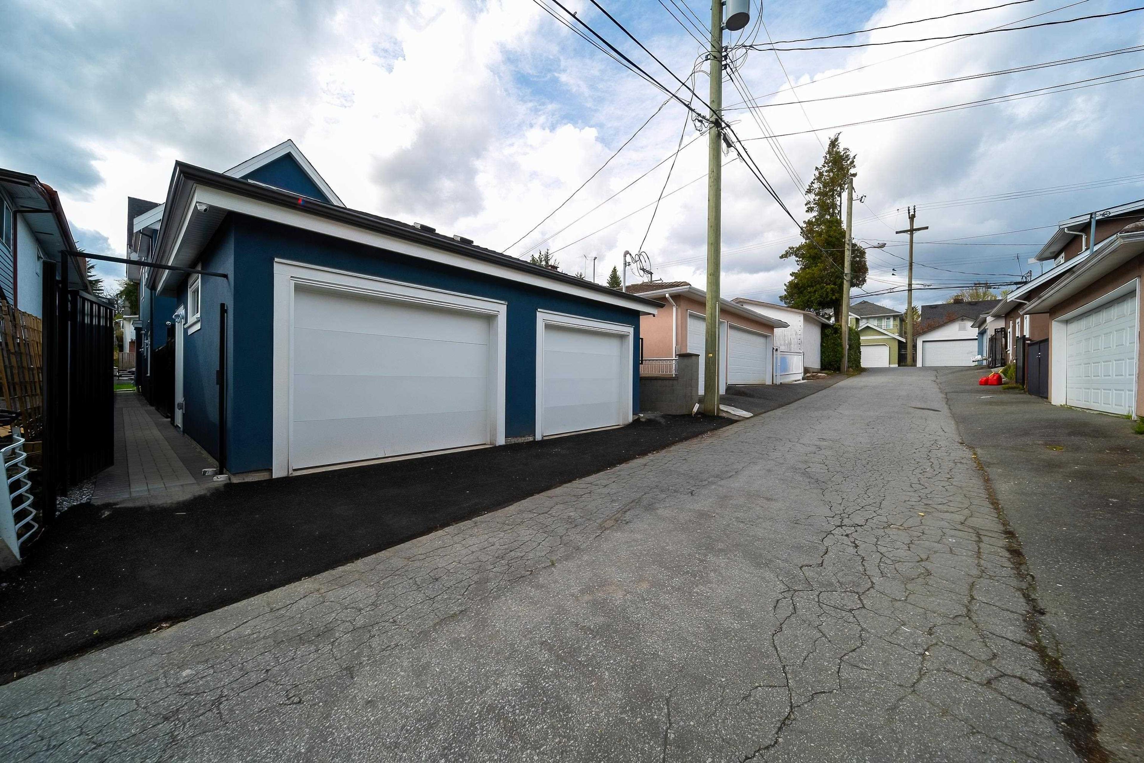 5350 Lanark Street, Vancouver - Exteriors - Full Complex View - Photo 5