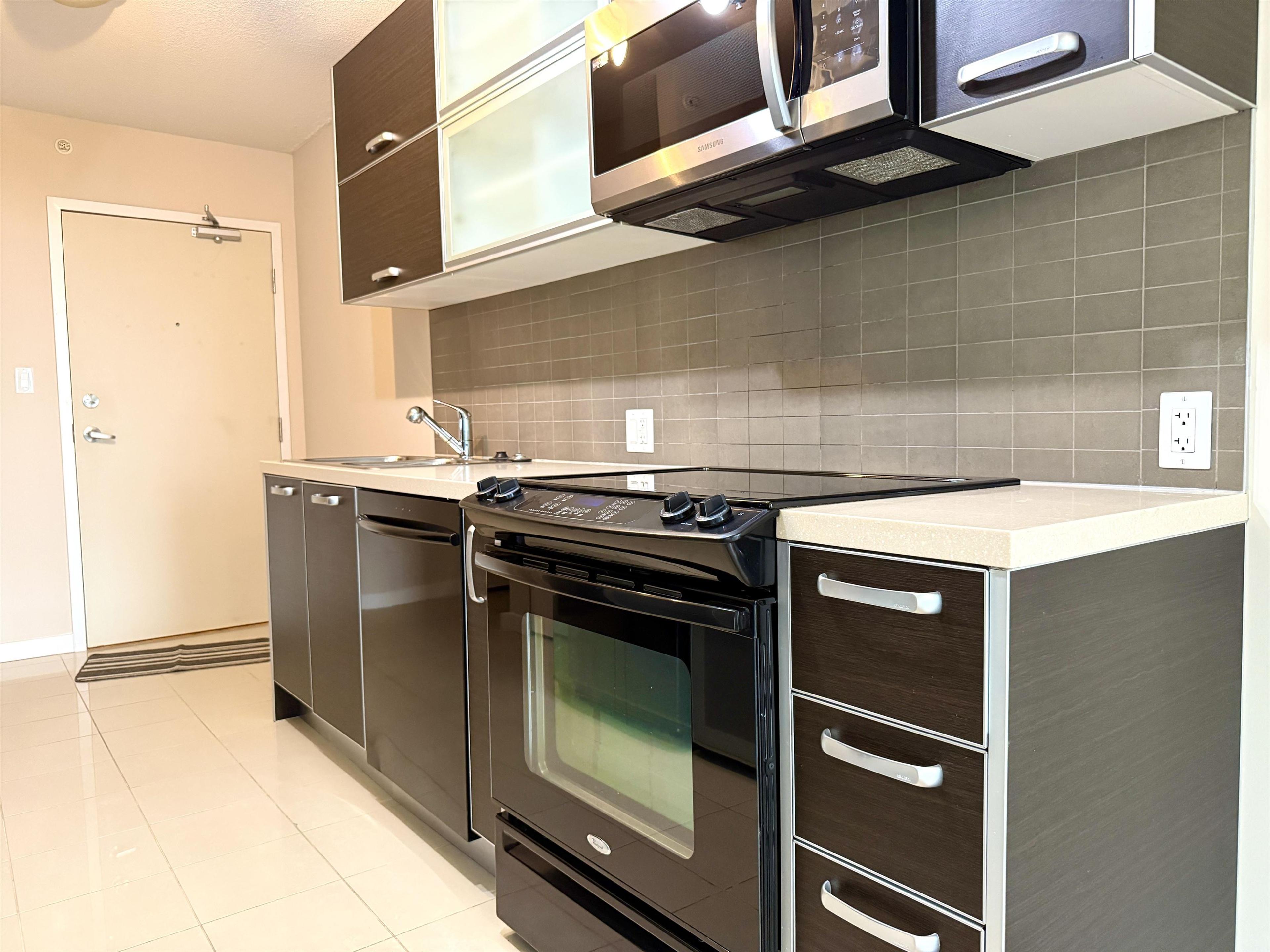 #1105 9981 WHALLEY BOULEVARD - Image 2