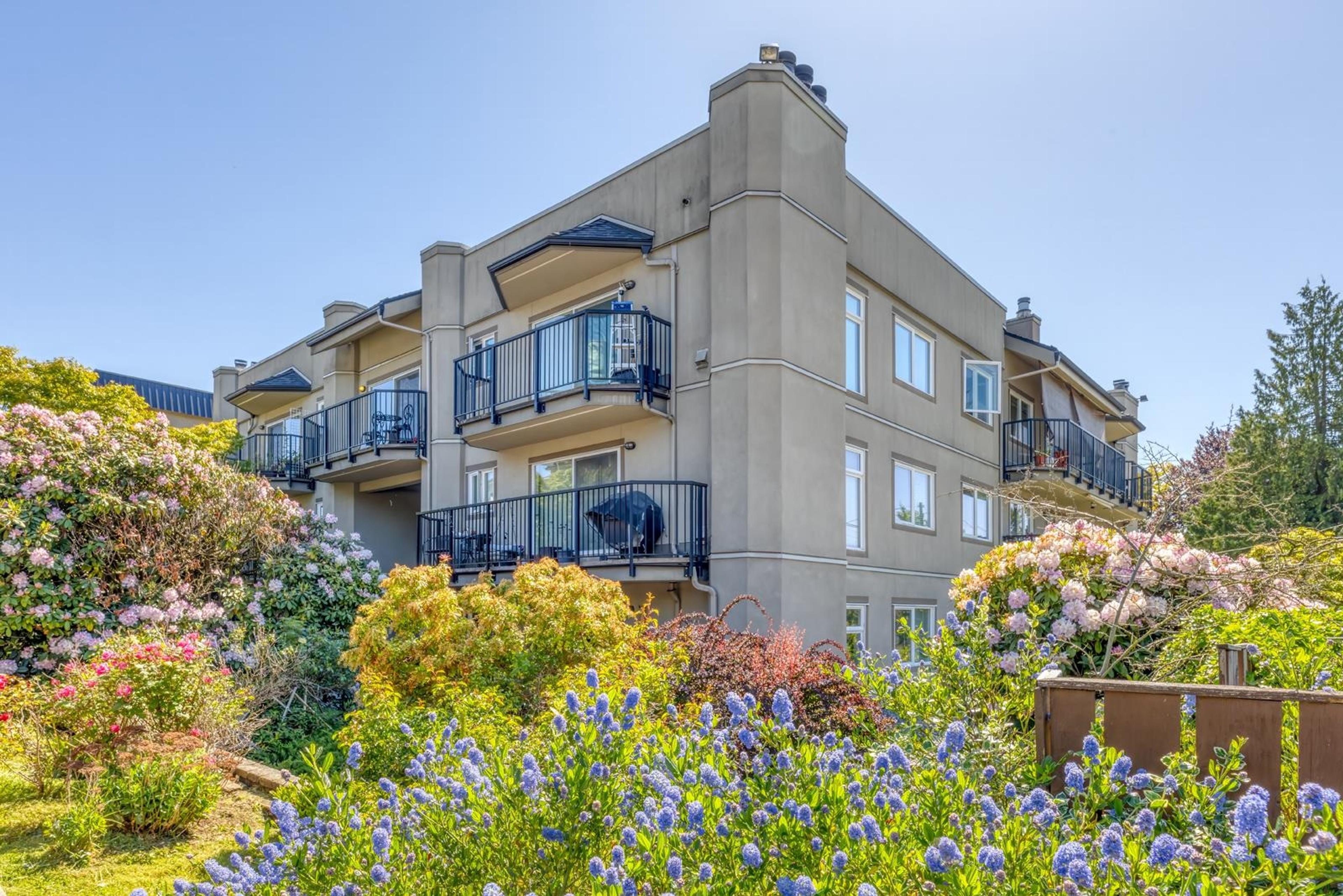 620 Blackford Street, New Westminster - Exteriors - Photo 1