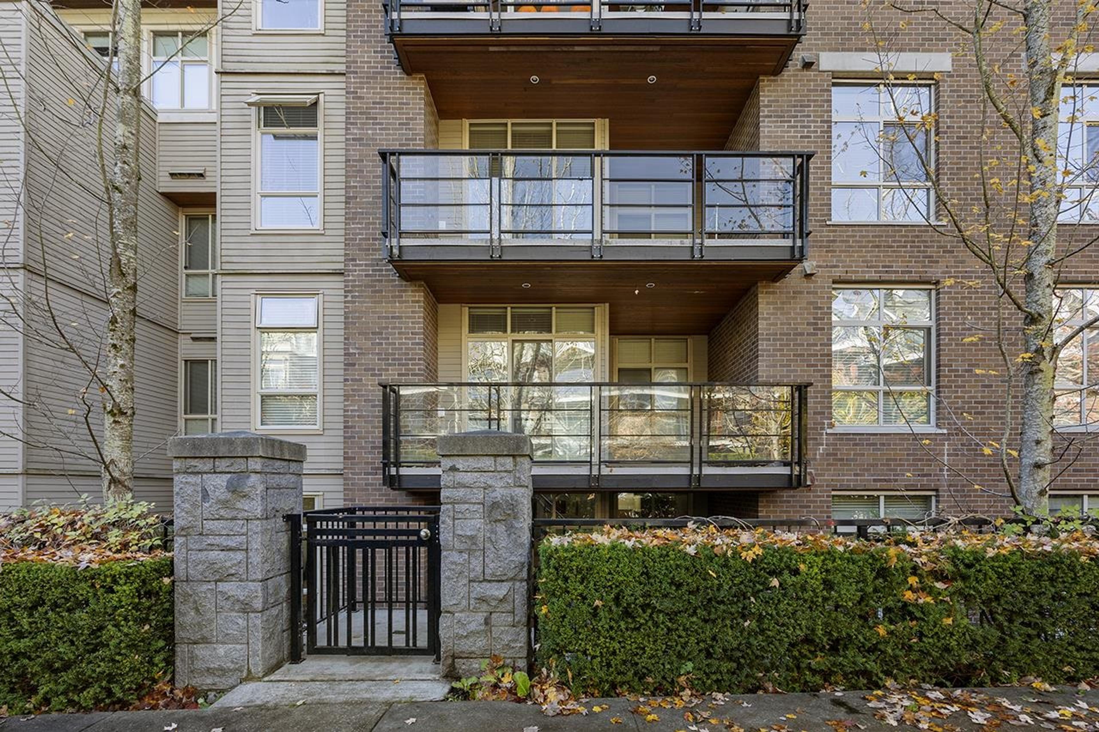 6333 Larkin Drive, Vancouver - Exteriors - Photo 1