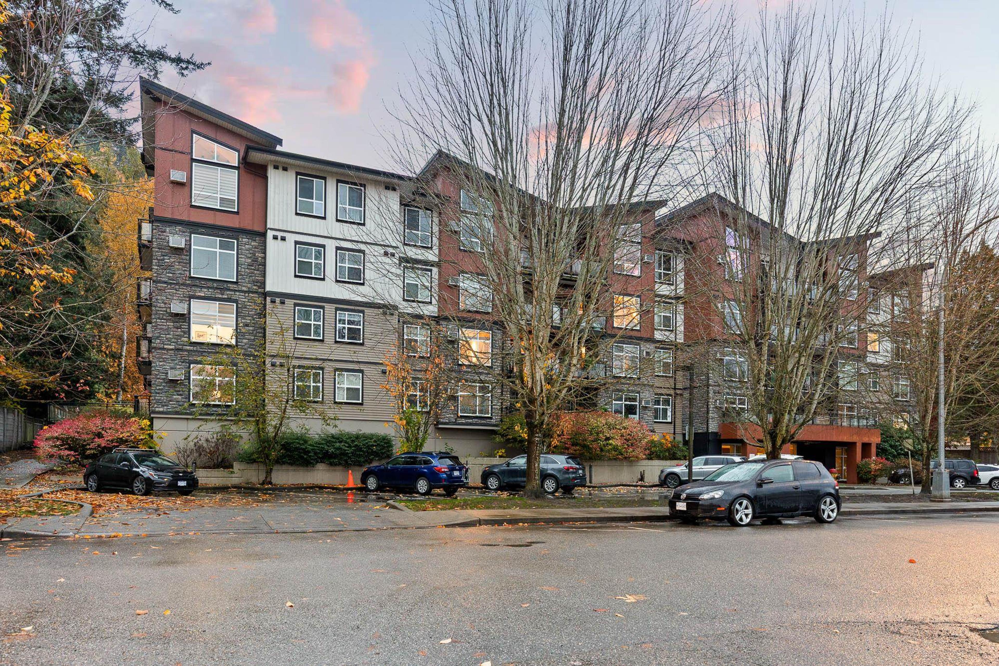 45640 Alma Avenue, Chilliwack - Exteriors - Full Complex View - Photo 2