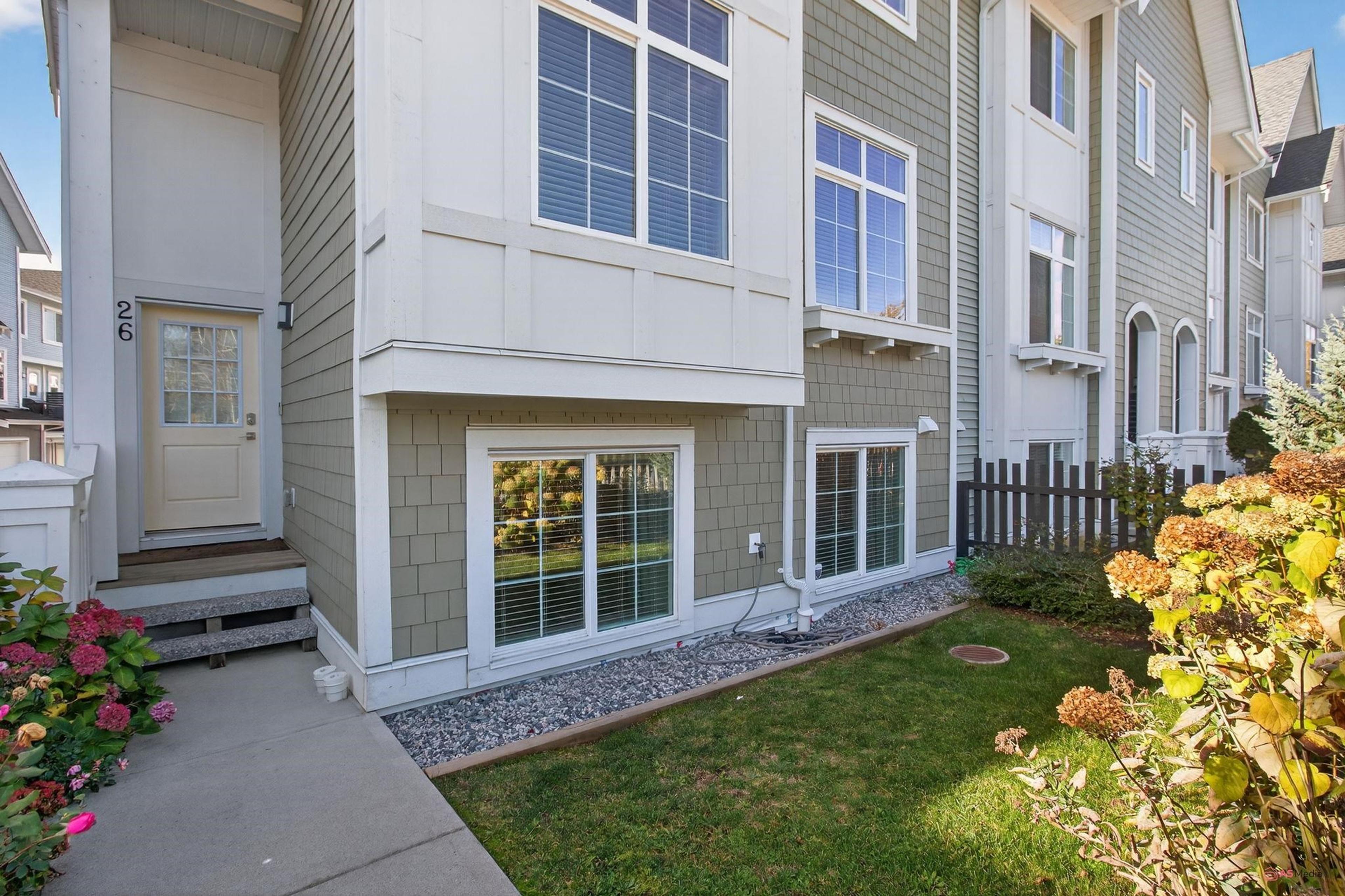 20180 84 Avenue, Langley - Exteriors - Photo 4