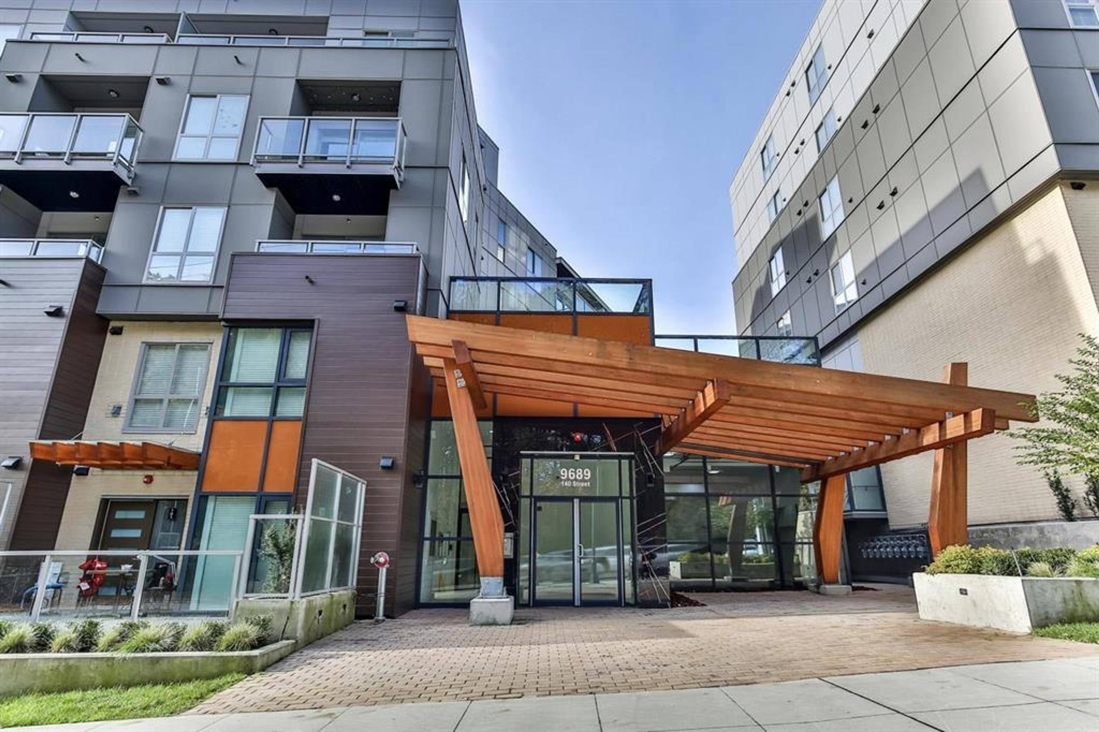 9689 140 Street, Surrey - Exteriors - Photo 1