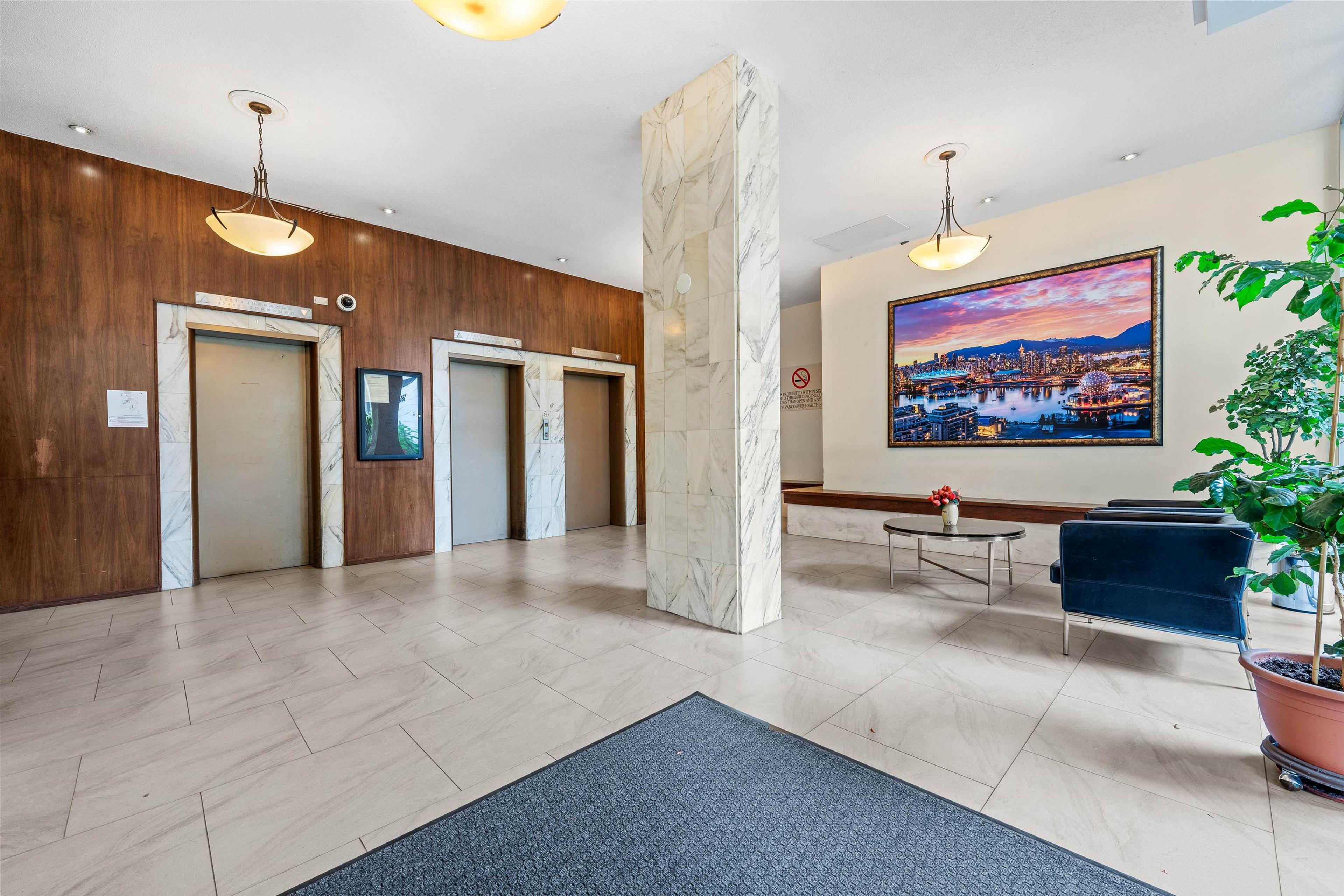 1850 Comox Street, Vancouver - Common Areas - Lobbies / Hallways / Foyers - Photo 2