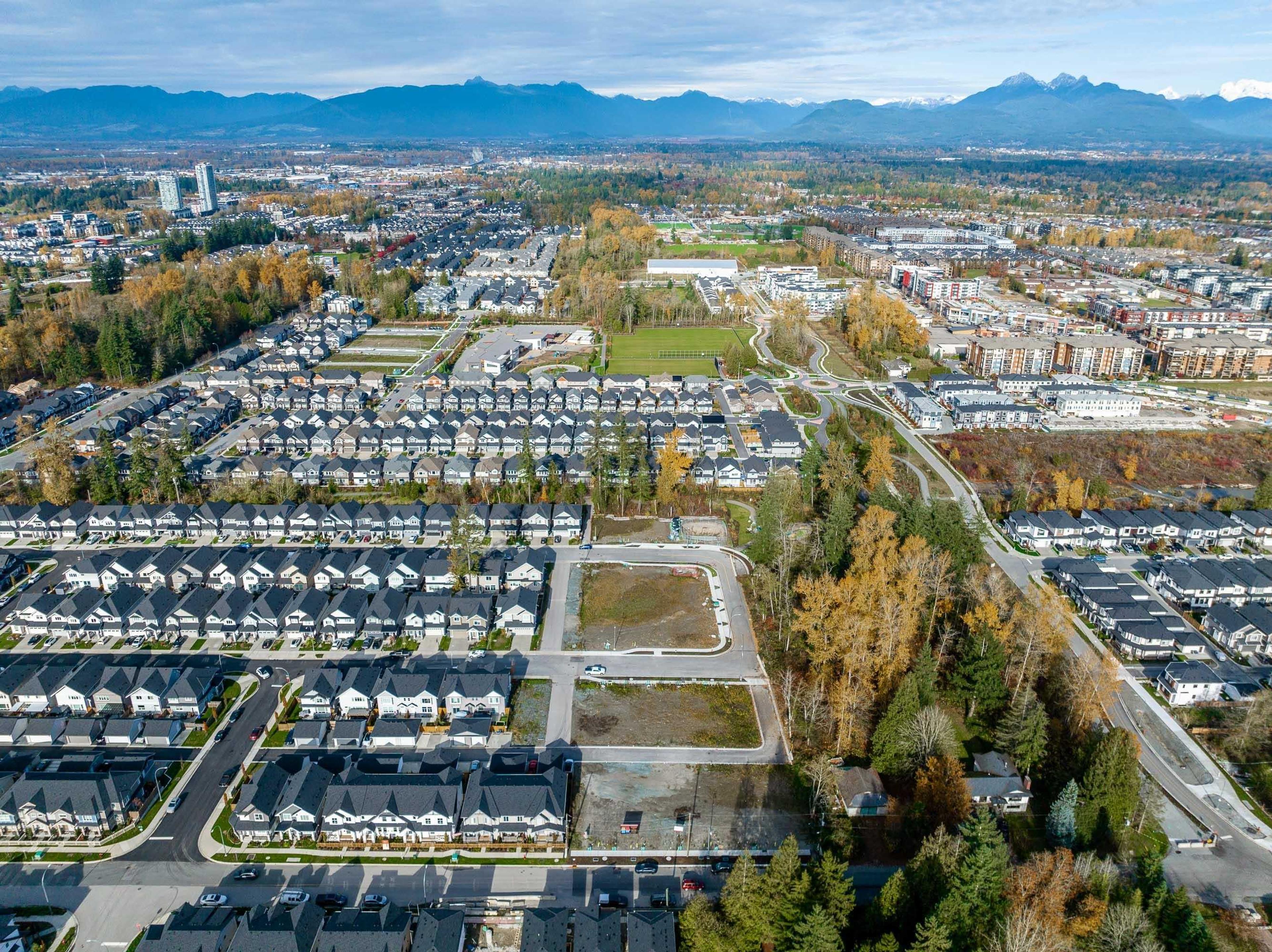 #LT.6 20545 76 AVENUE - Image 4