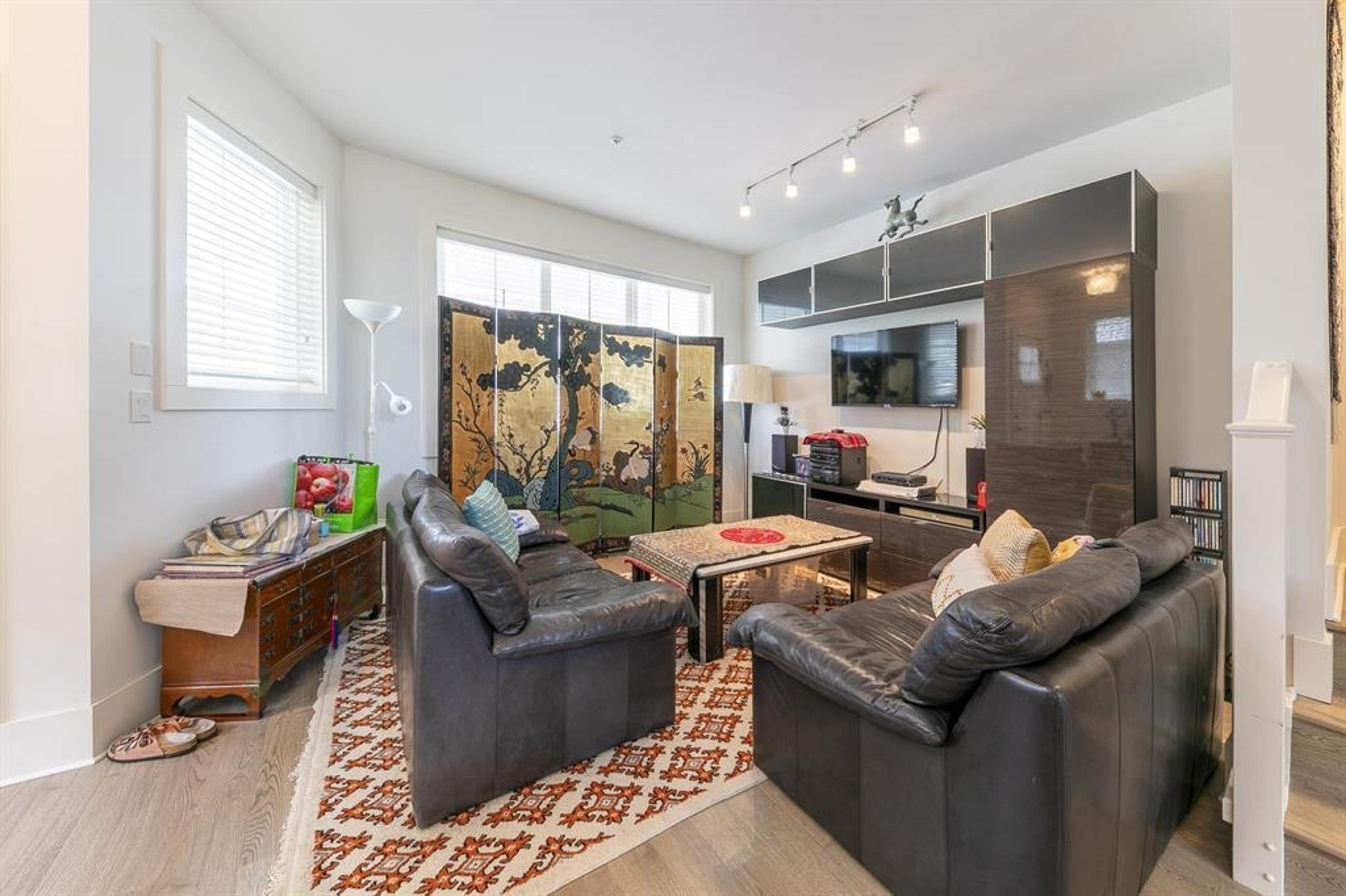 #77 12161 237TH STREET - 7