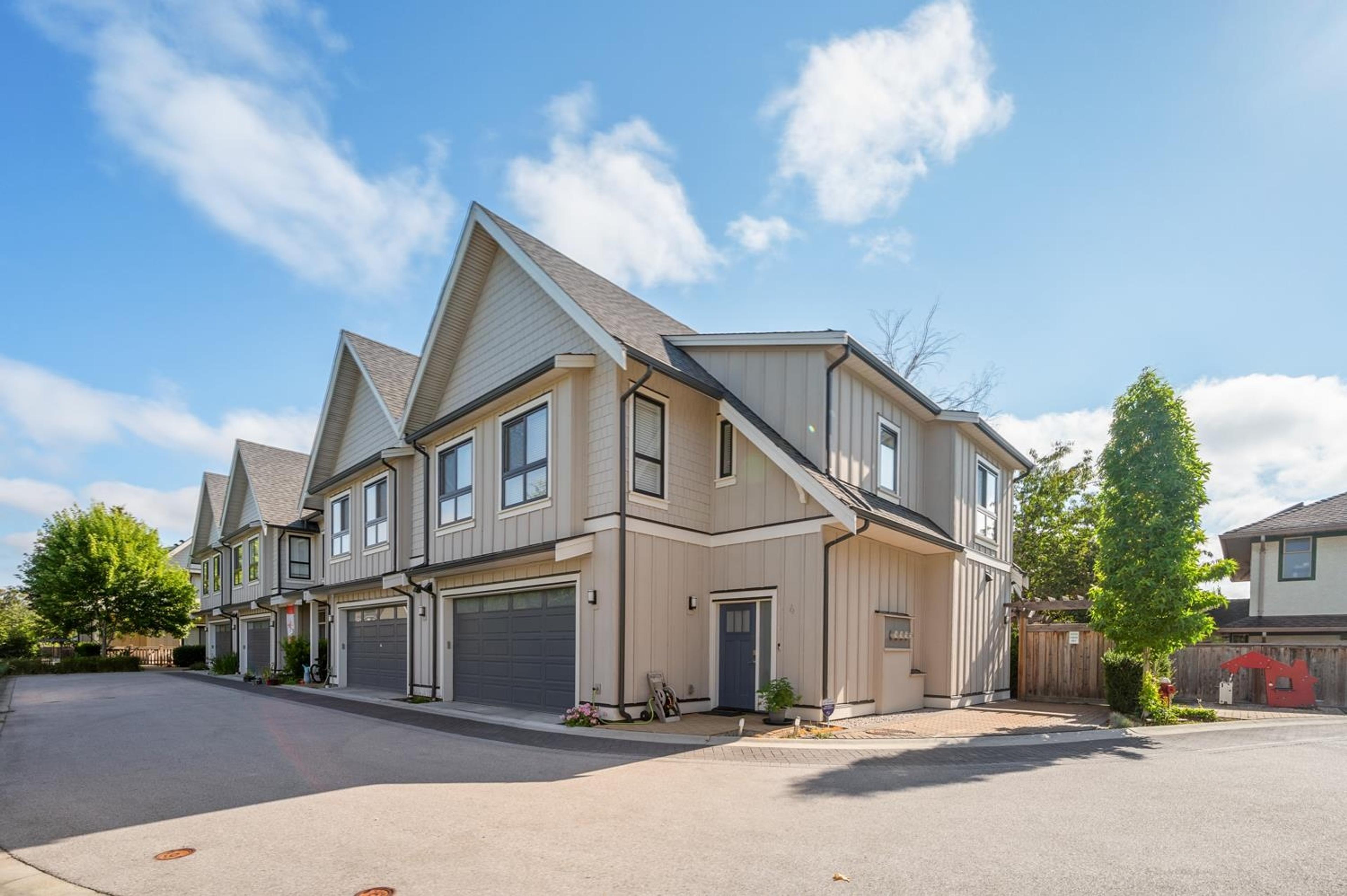 5071 Steveston Highway, Richmond - Exteriors - Full Complex View - Photo 4