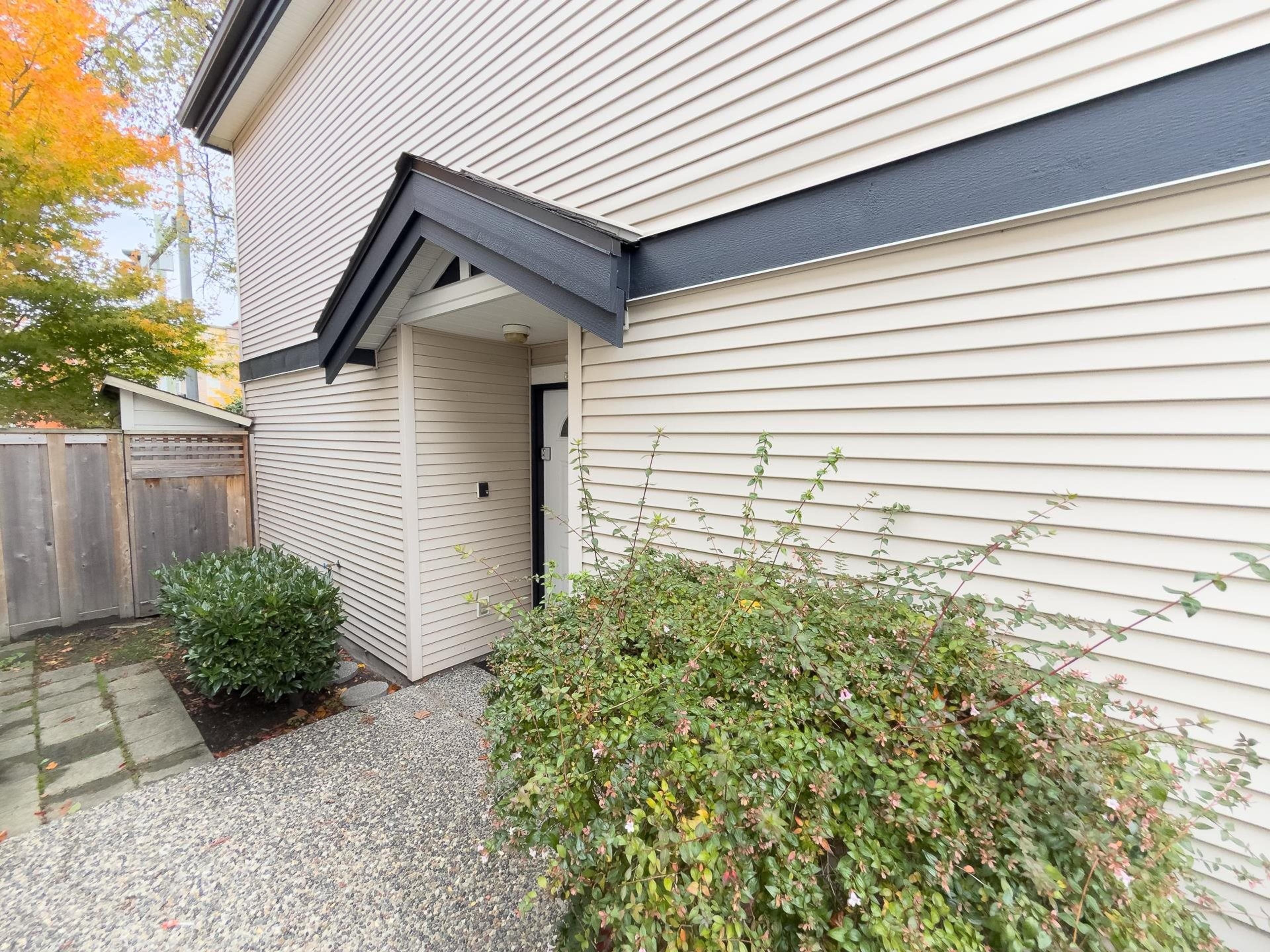 4748 54a Street, Ladner - Exteriors - Photo 1