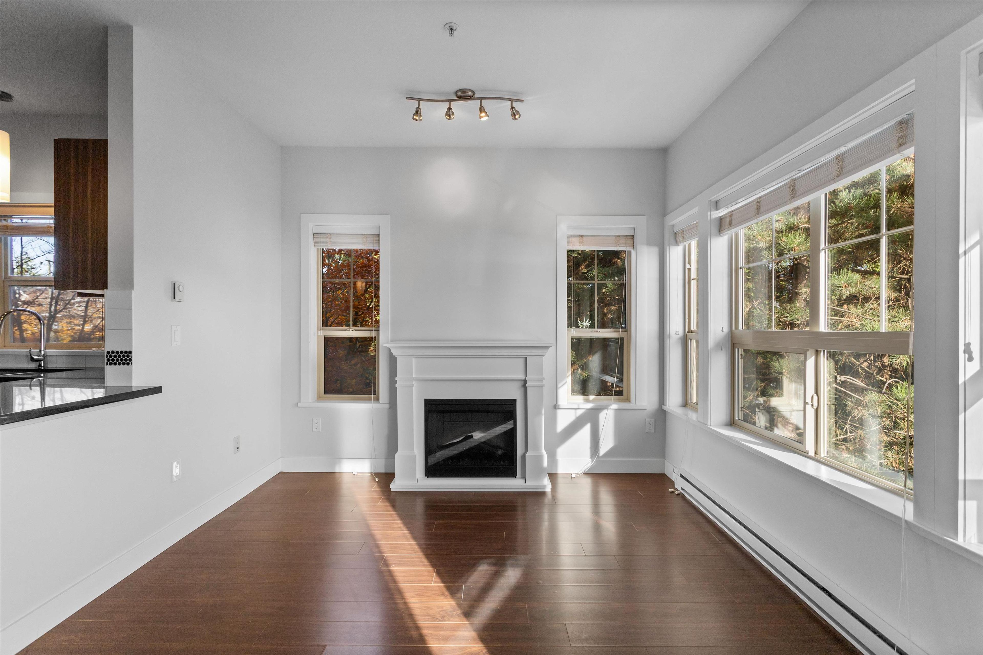 #214 20219 54A AVENUE - 9