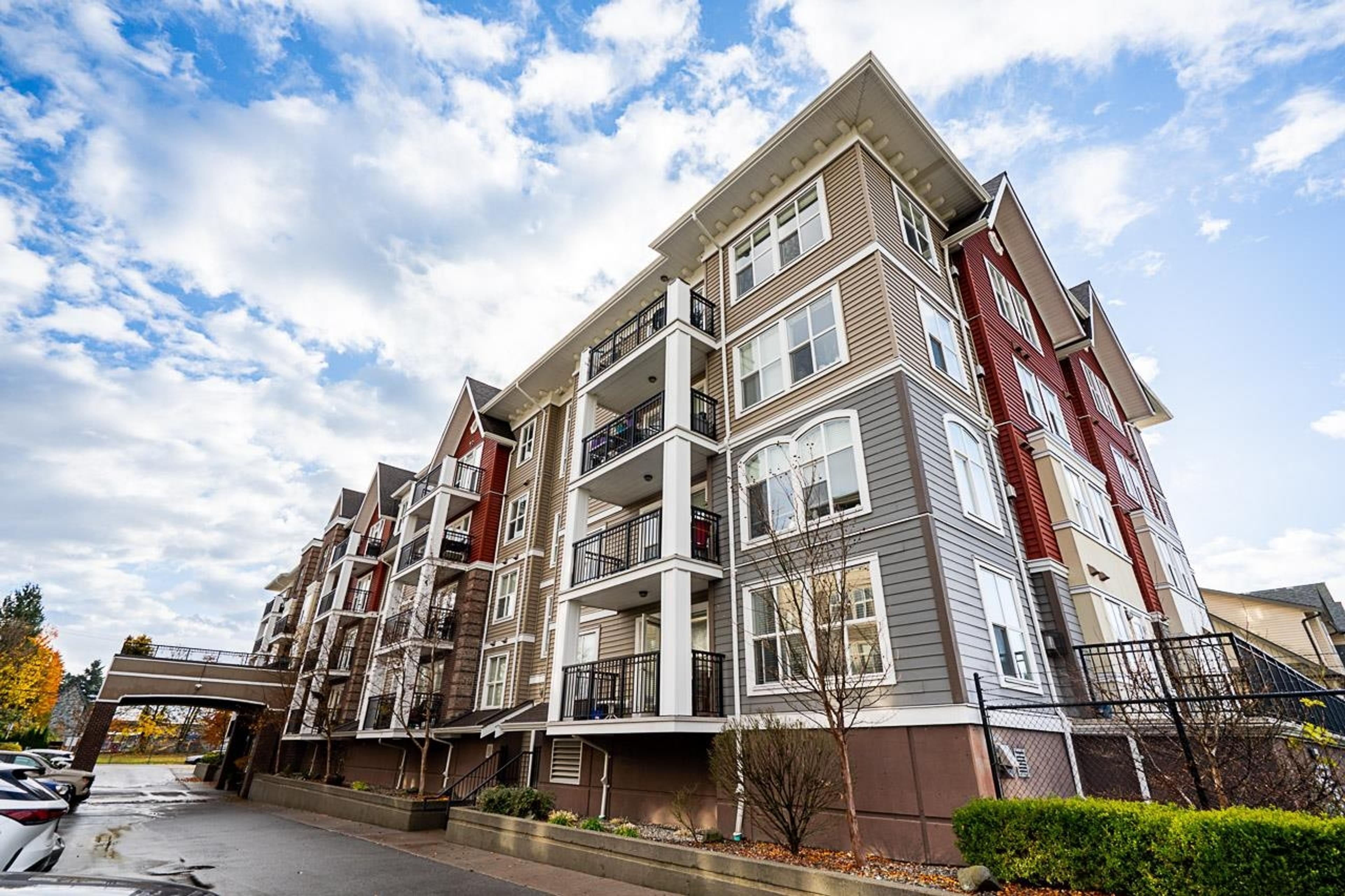 8933 Edward Street, Chilliwack - Exteriors - Full Complex View - Photo 1