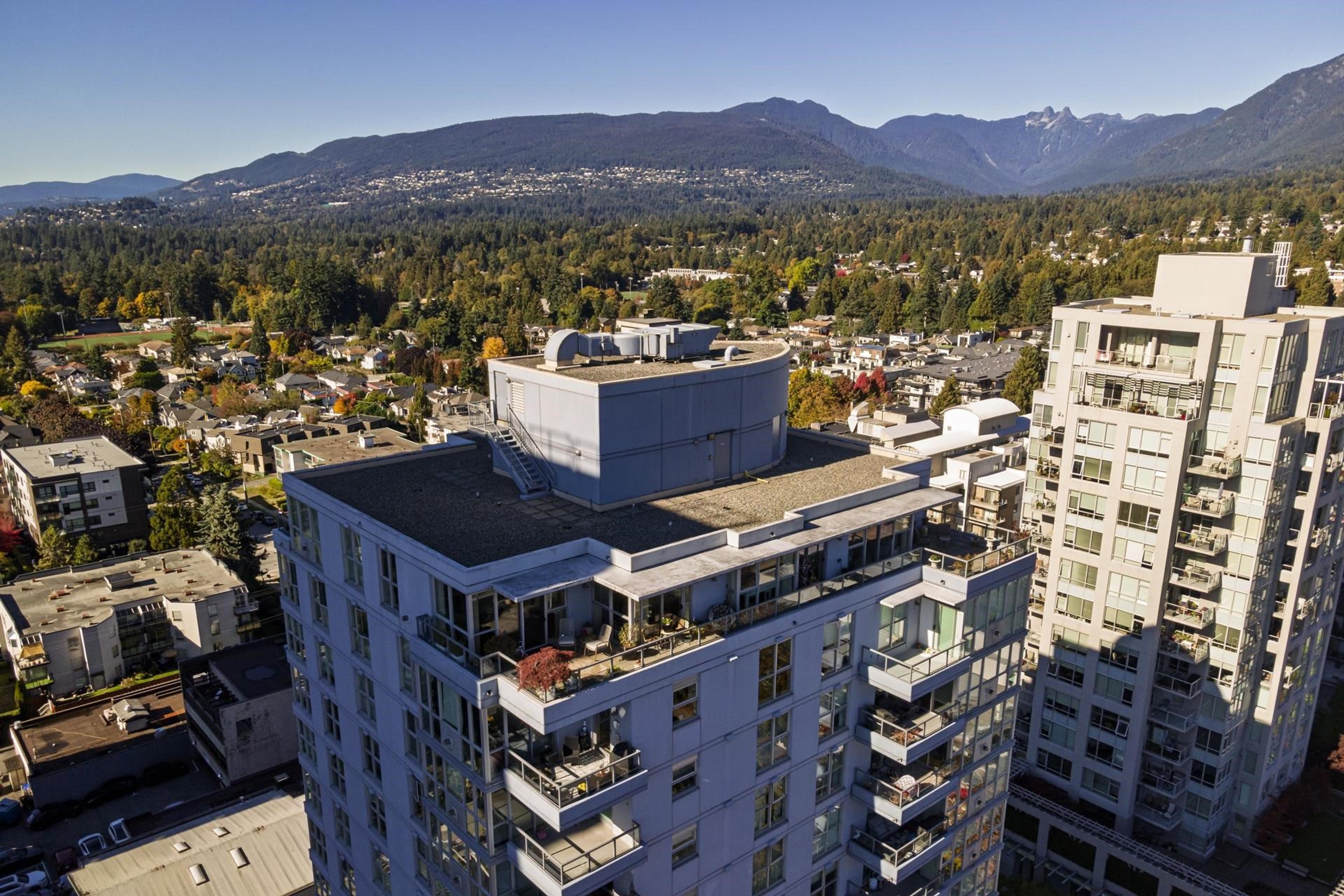 121 W 16th Street, North Vancouver - Exteriors - Full Complex View, Drone/Aerial View - Photo 1