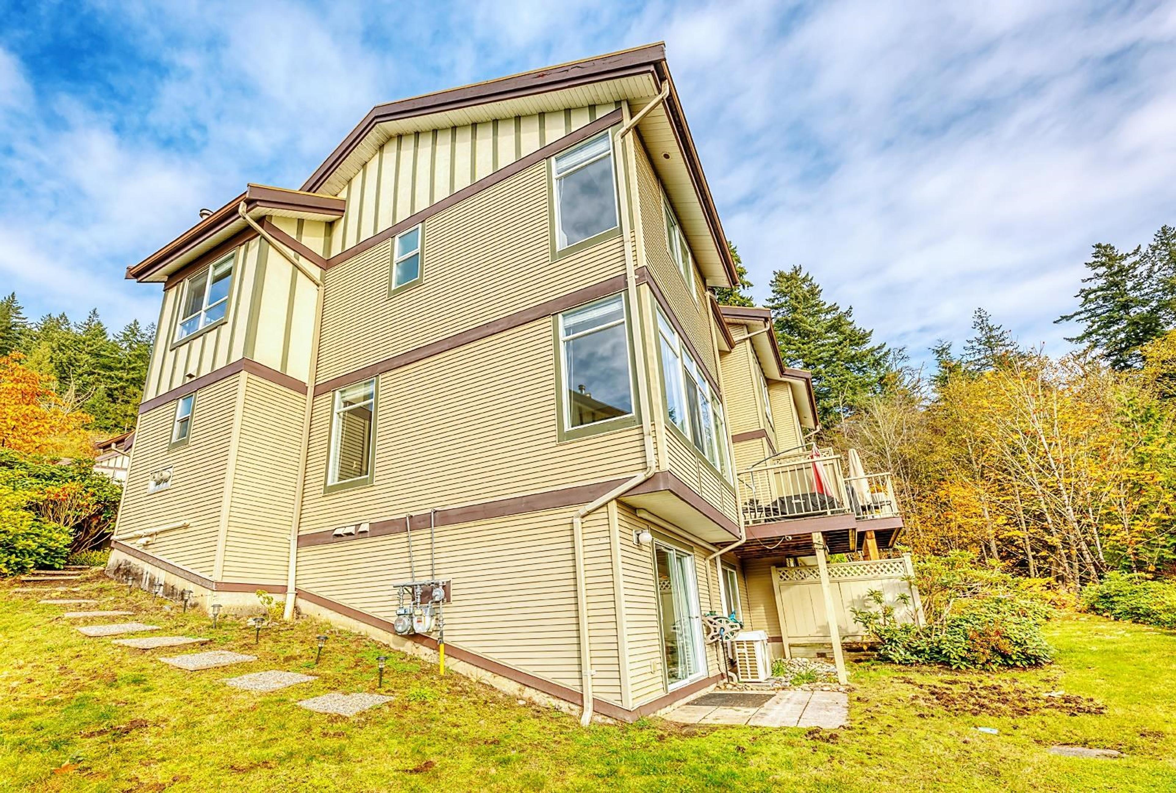 1486 Johnson Street, Coquitlam - Exteriors - Photo 3