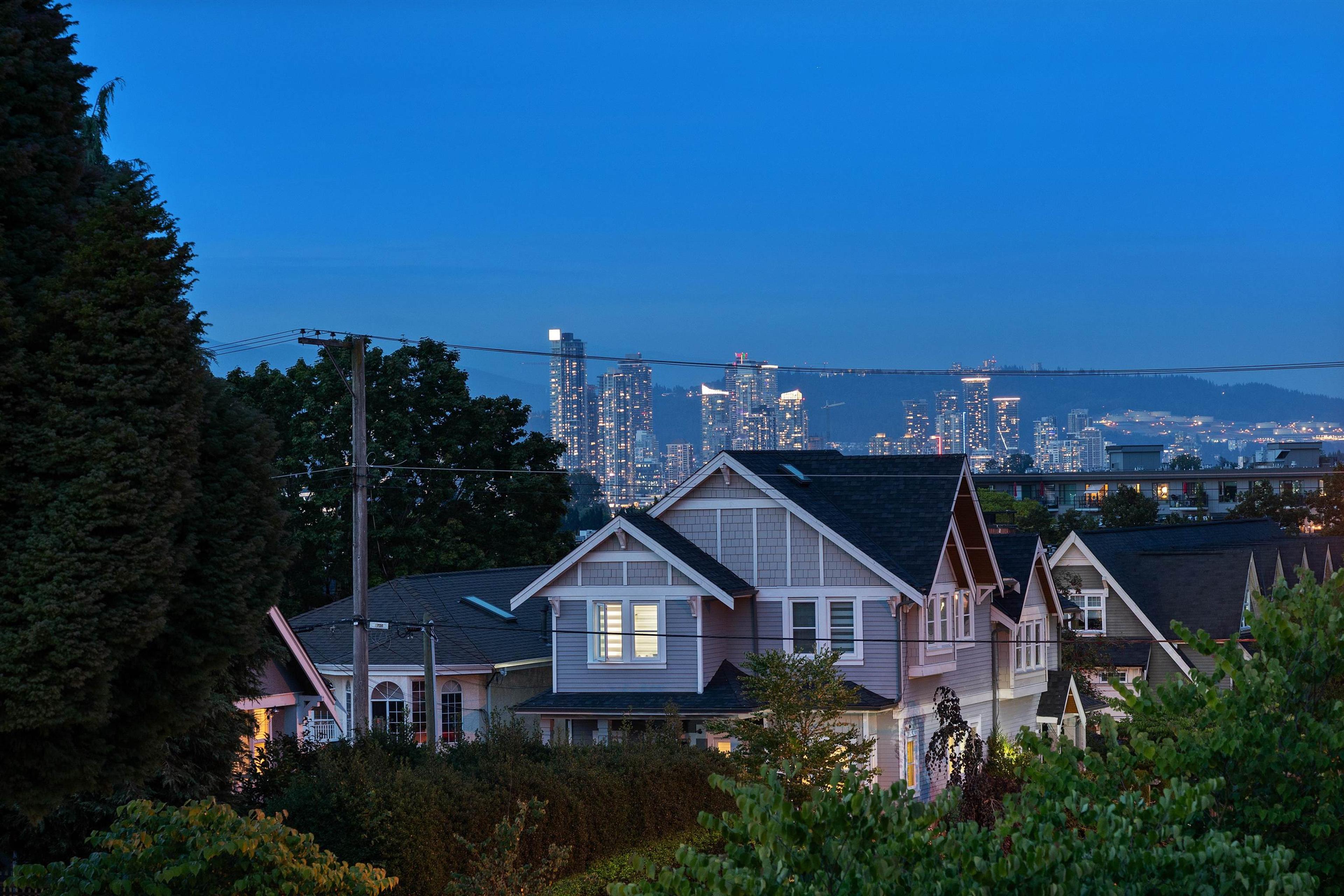 1632 E 21st Avenue, Vancouver - Exteriors - Photo 1