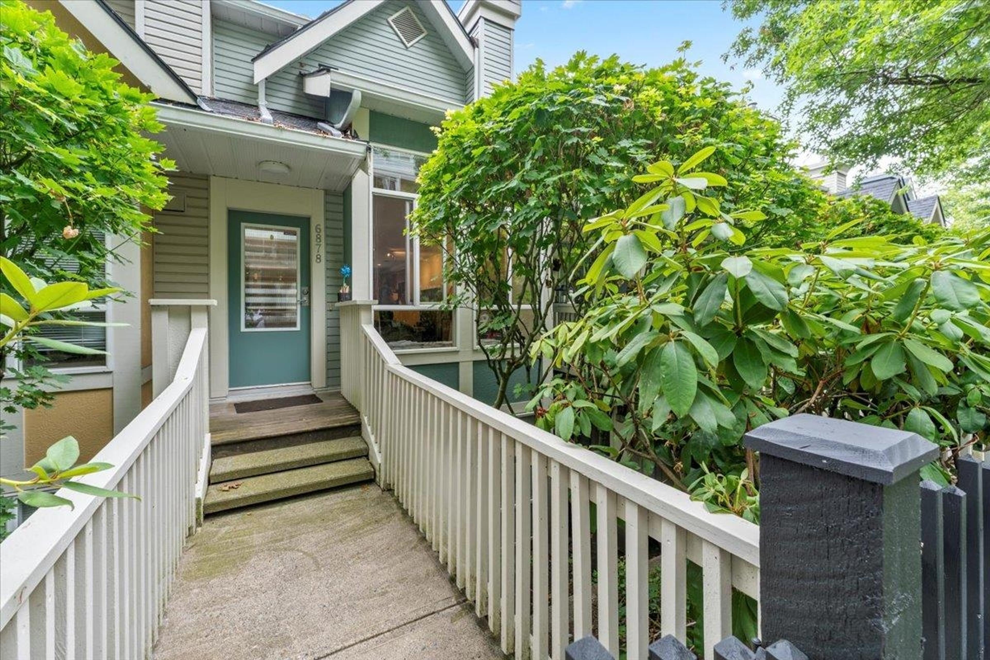 6878 Village Green, Burnaby - Exteriors - Photo 1