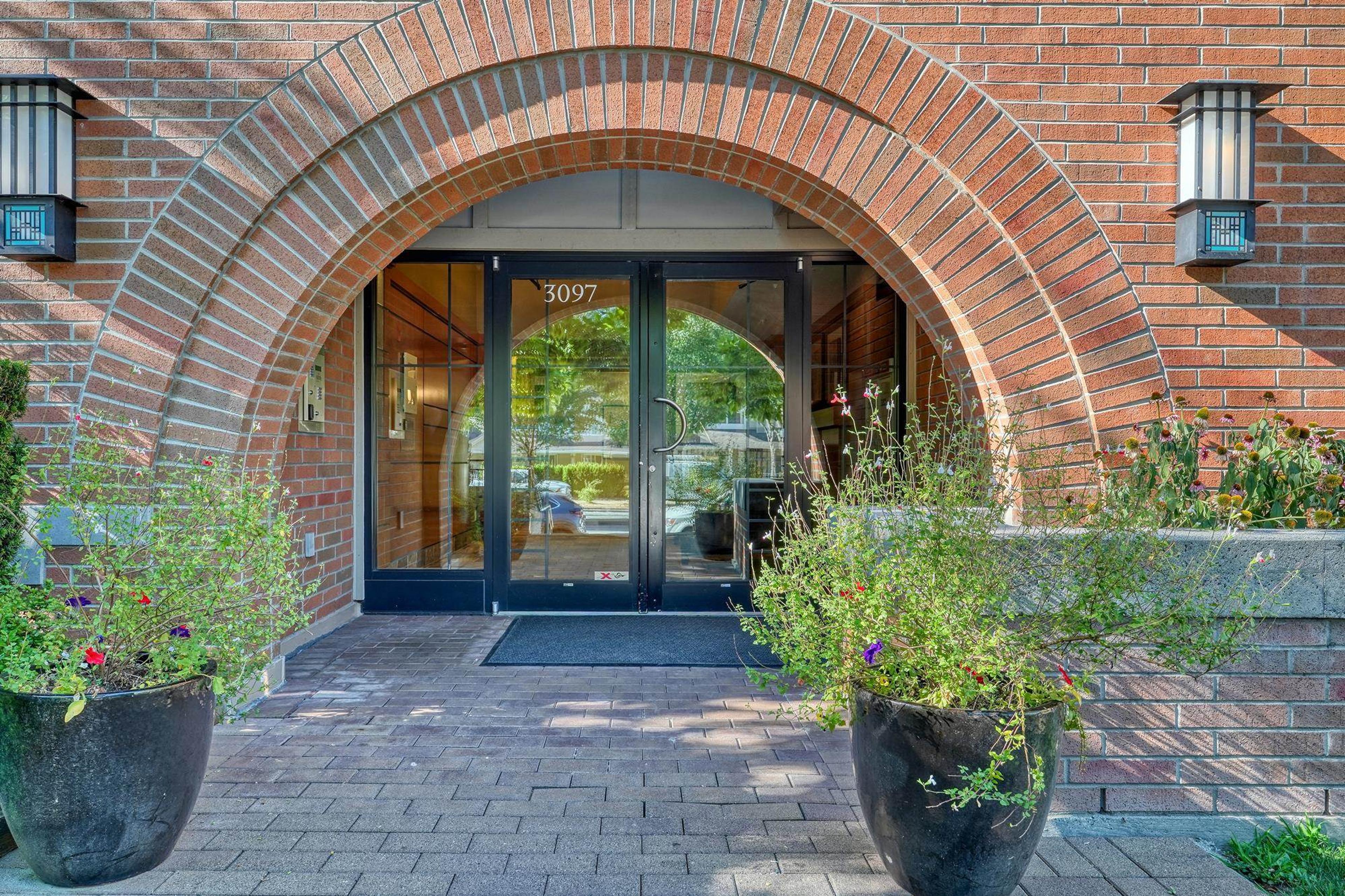 3097 Lincoln Avenue, Coquitlam - Exteriors - Photo 3