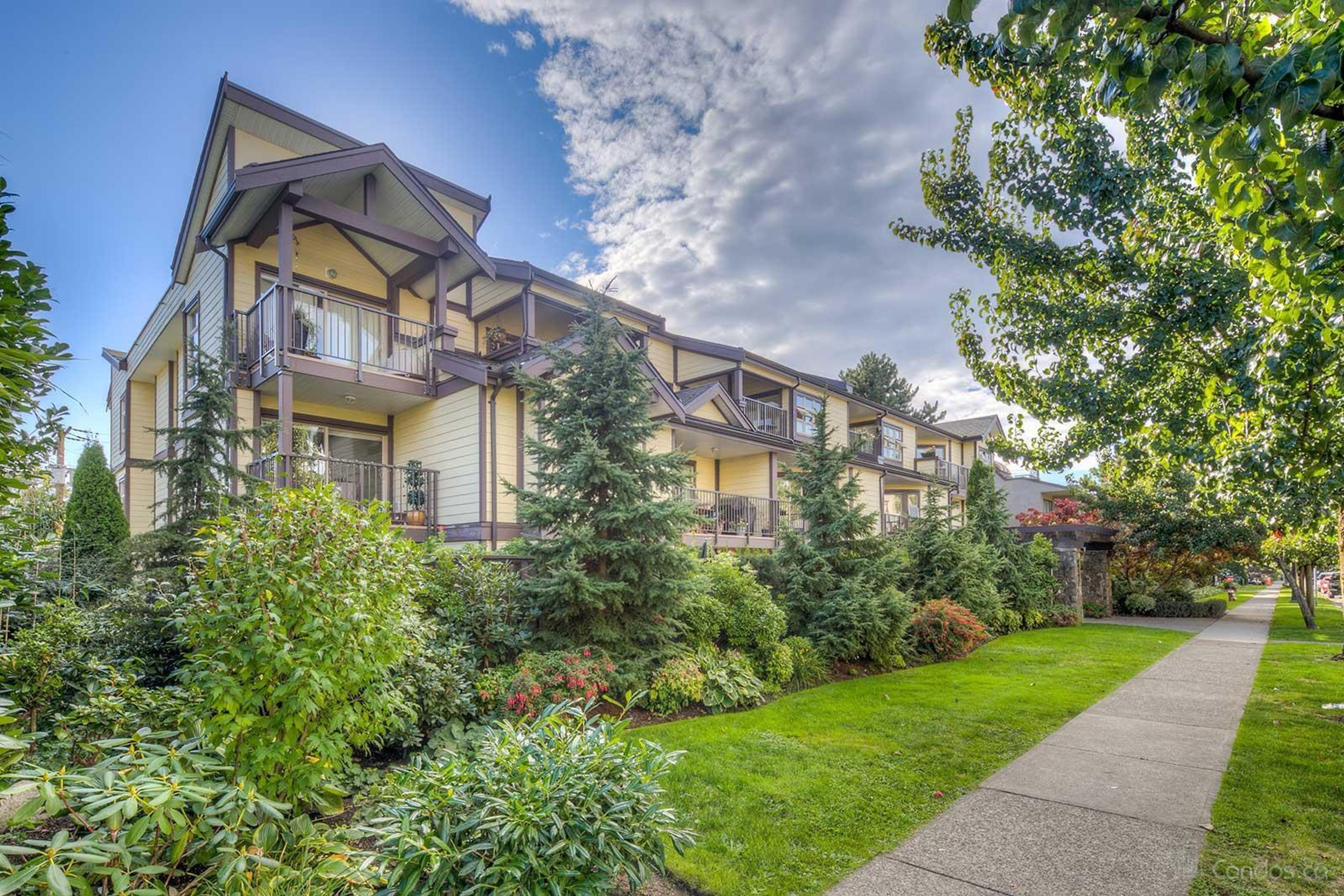 235 W 4th Street, North Vancouver - Exteriors - Full Complex View - Photo 1