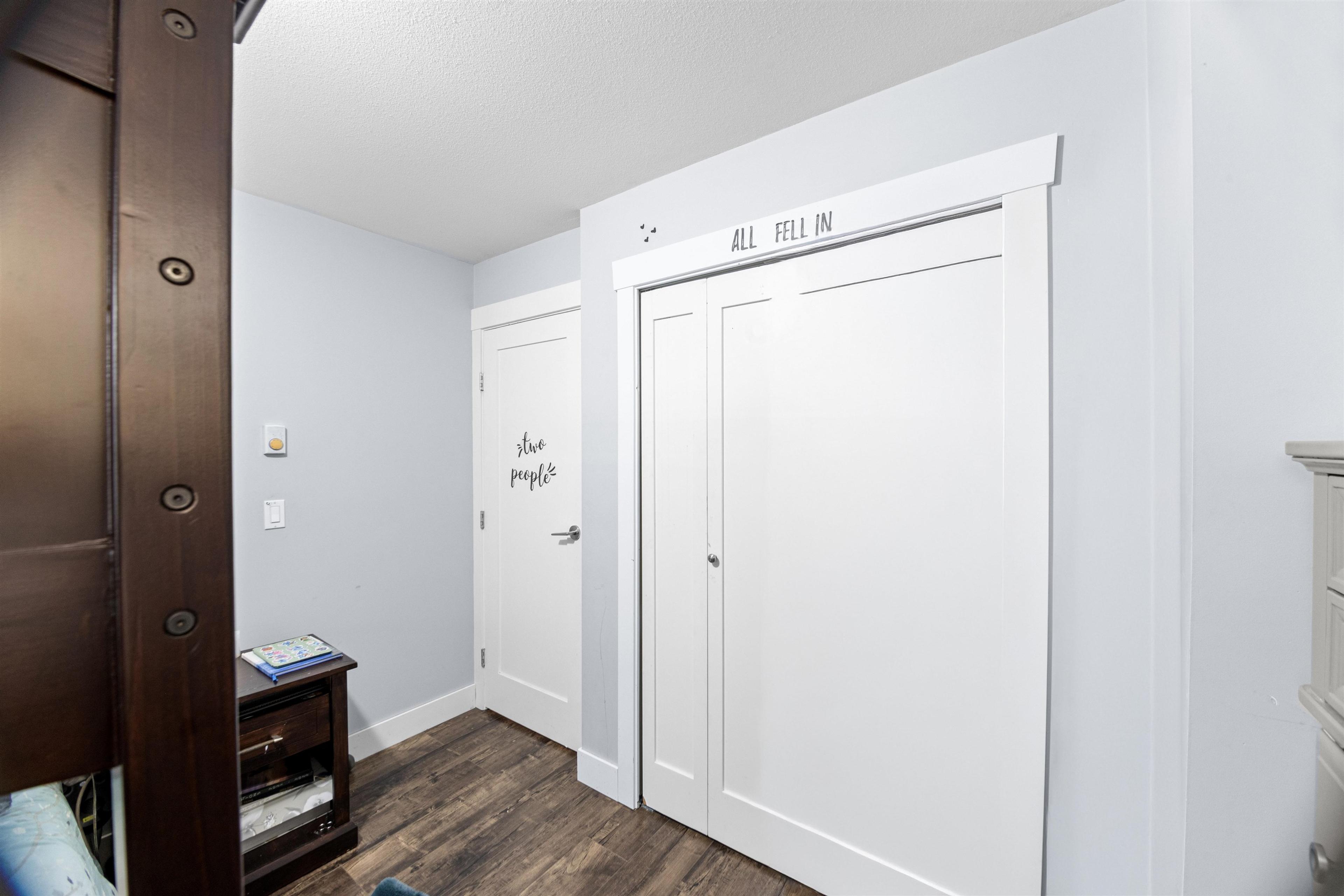 #35 22865 TELOSKY AVENUE - 16