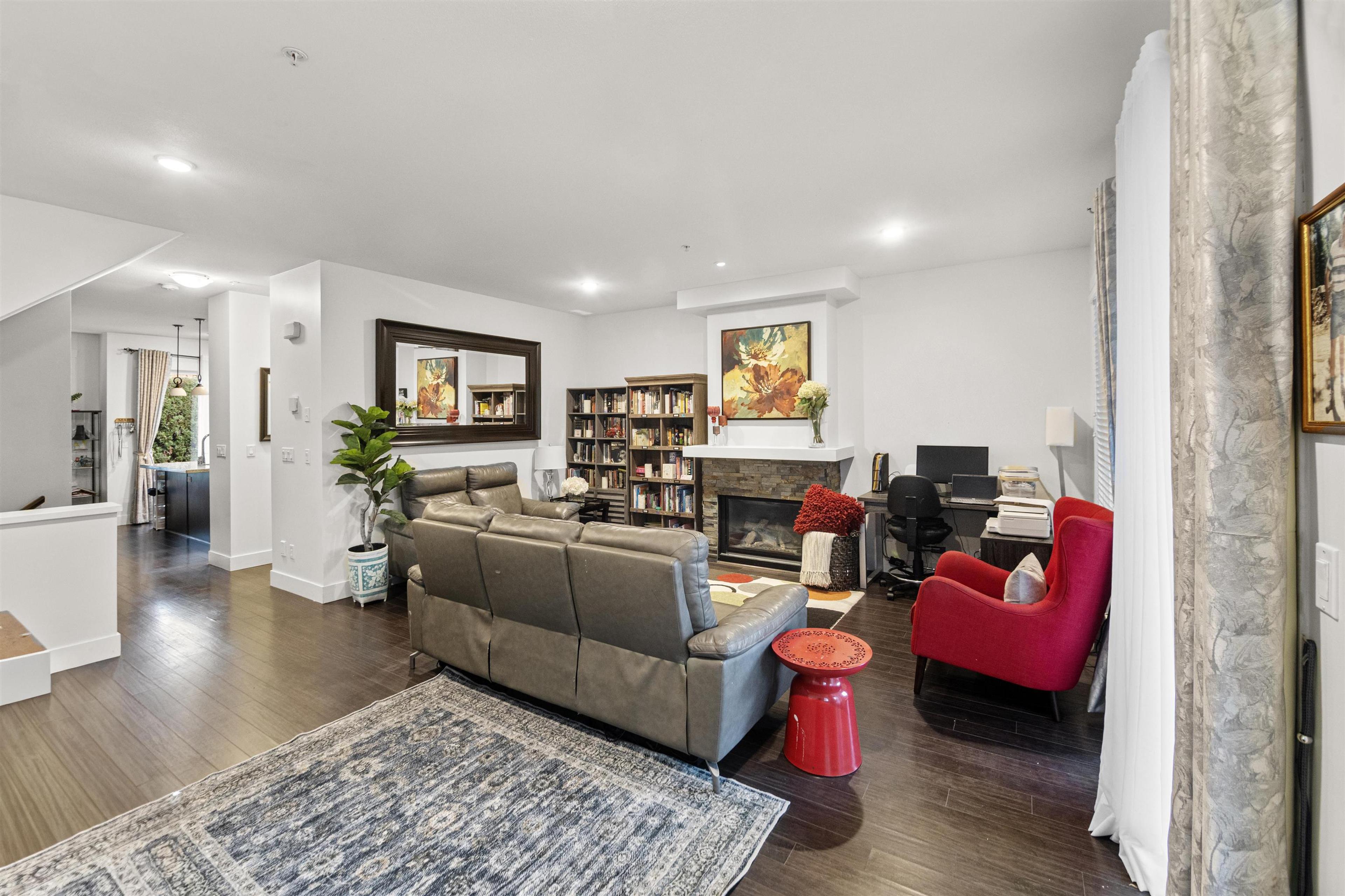 #35 22865 TELOSKY AVENUE - 7