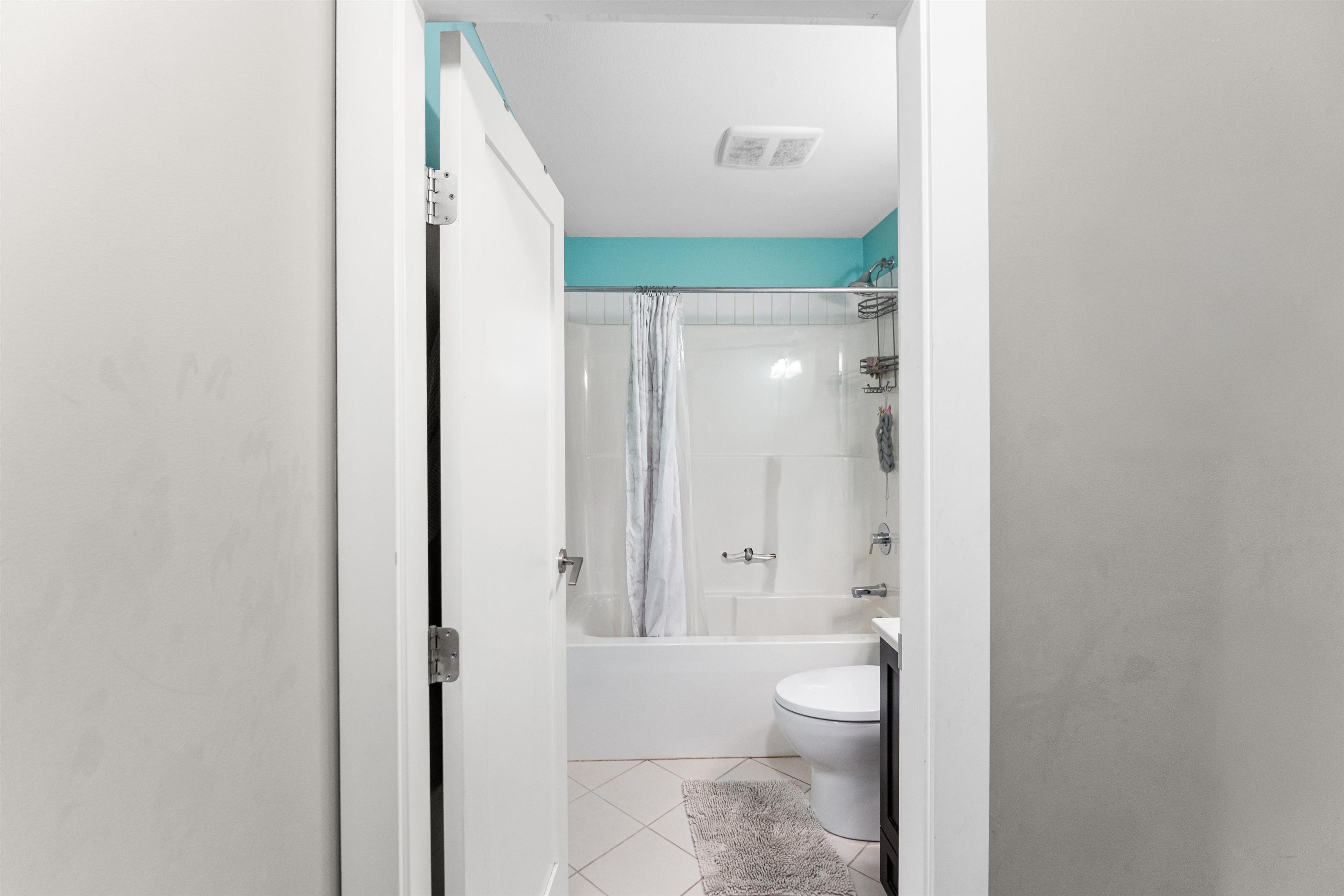 #35 22865 TELOSKY AVENUE - 20