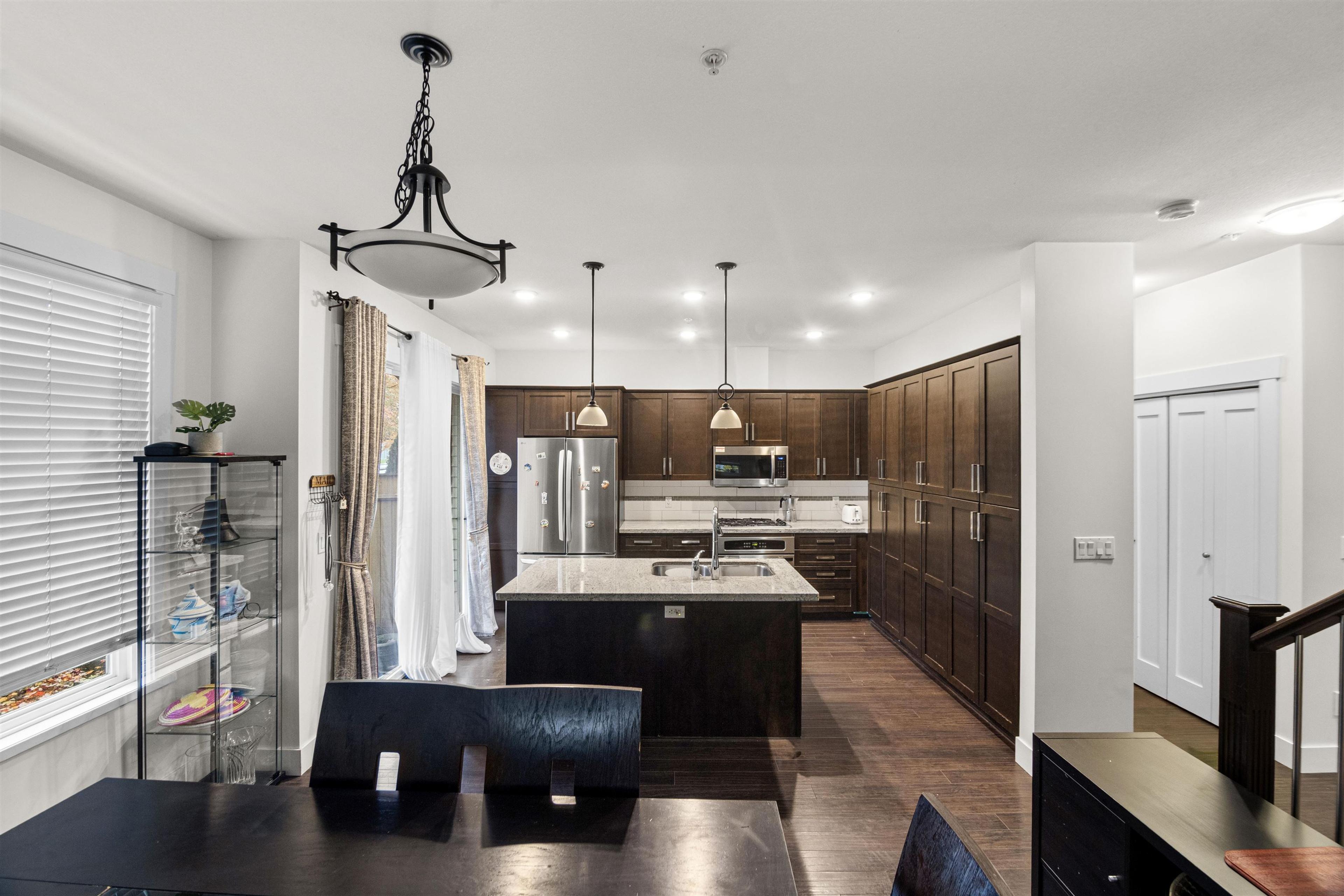 #35 22865 TELOSKY AVENUE - 9