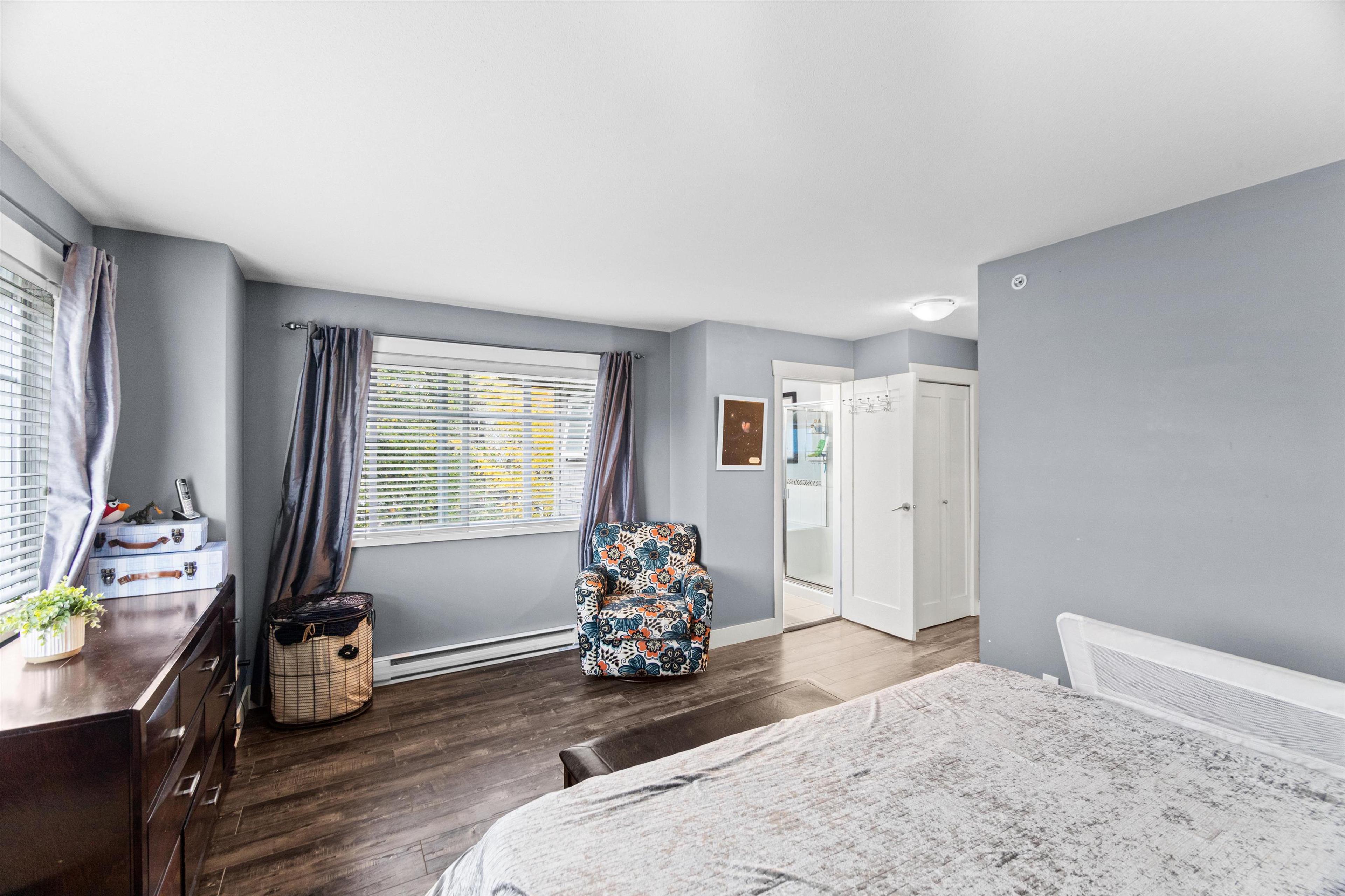 #35 22865 TELOSKY AVENUE - 25