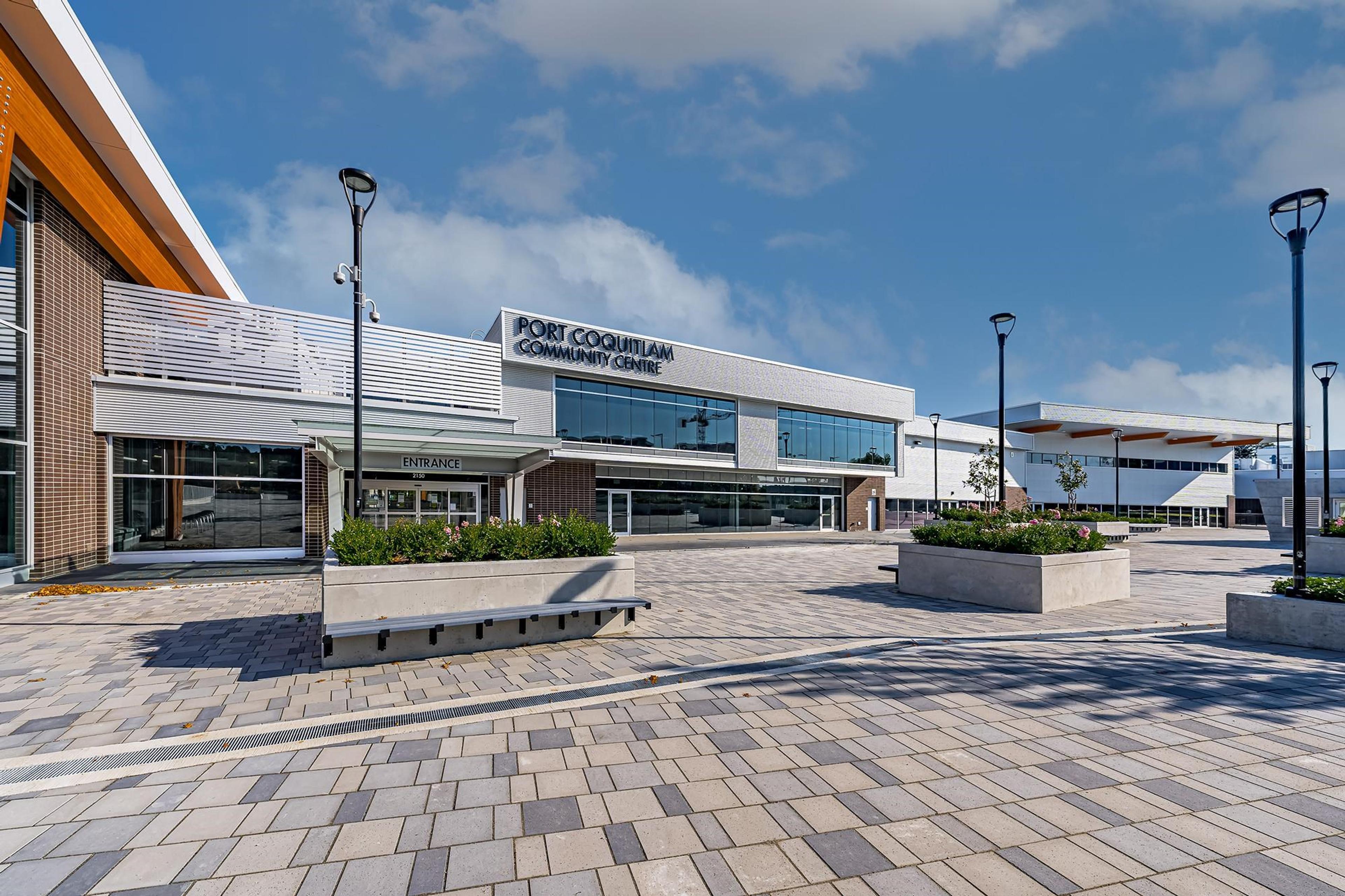 2382 Atkins Avenue, Port Coquitlam - Exteriors - Photo 5