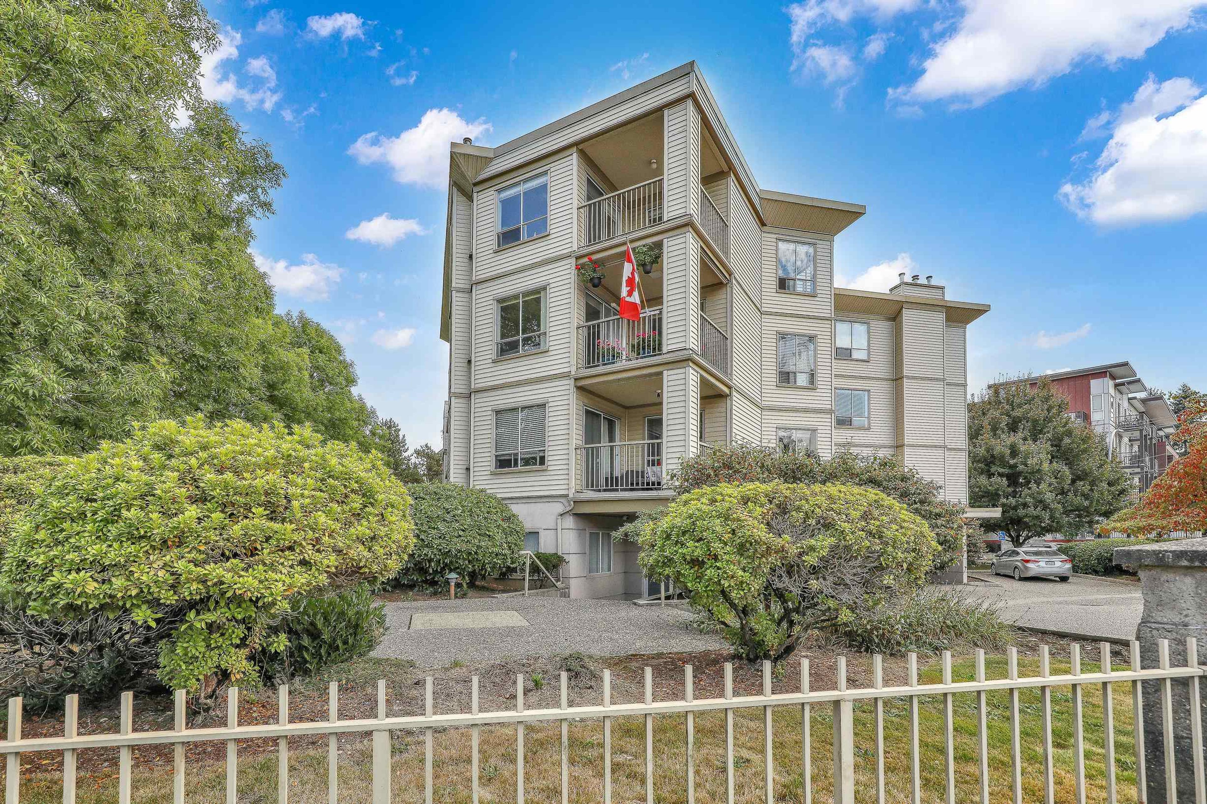 5450 208 Street, Langley - Exteriors - Photo 2