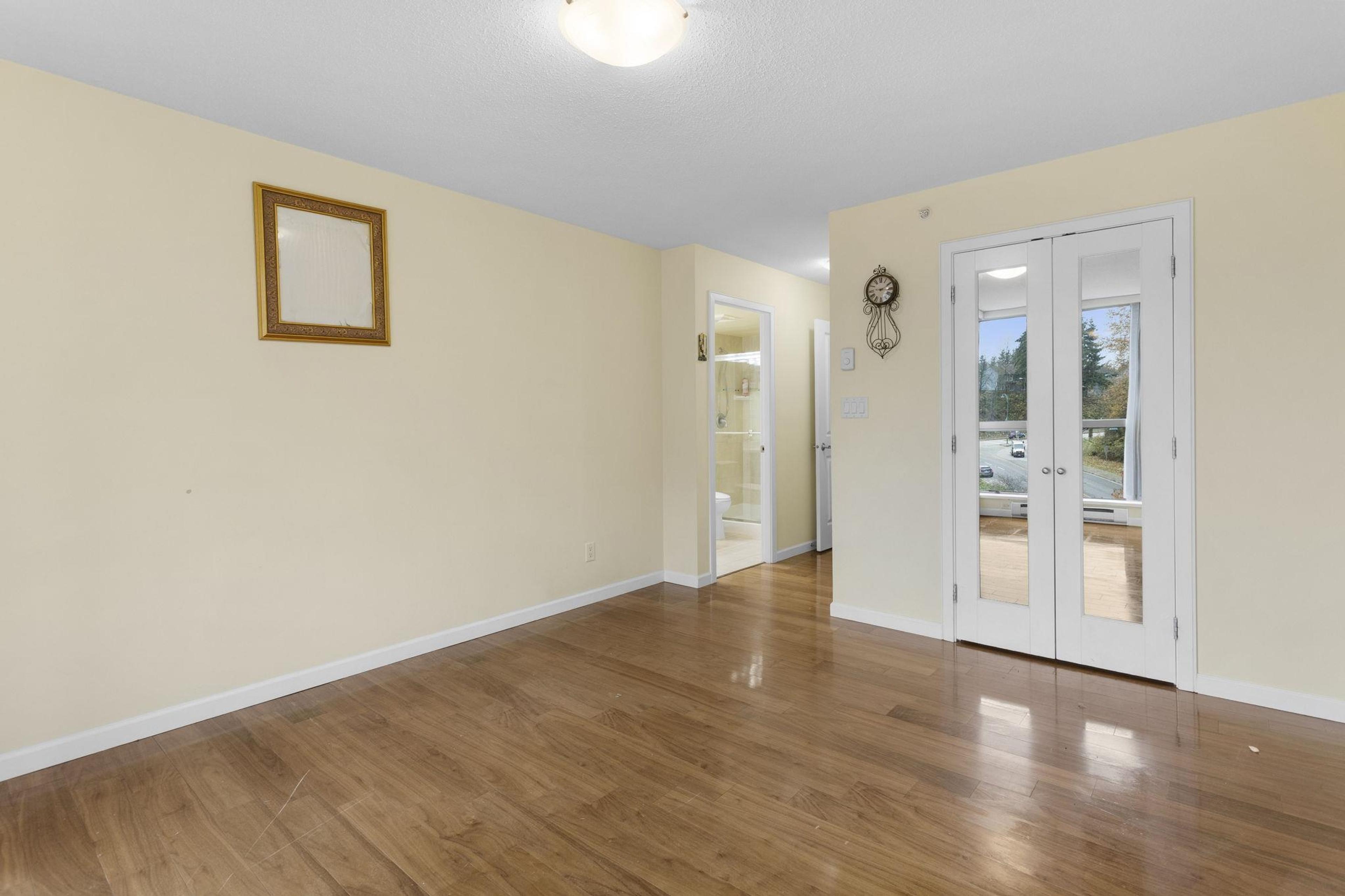 #602 290 NEWPORT DRIVE - 21