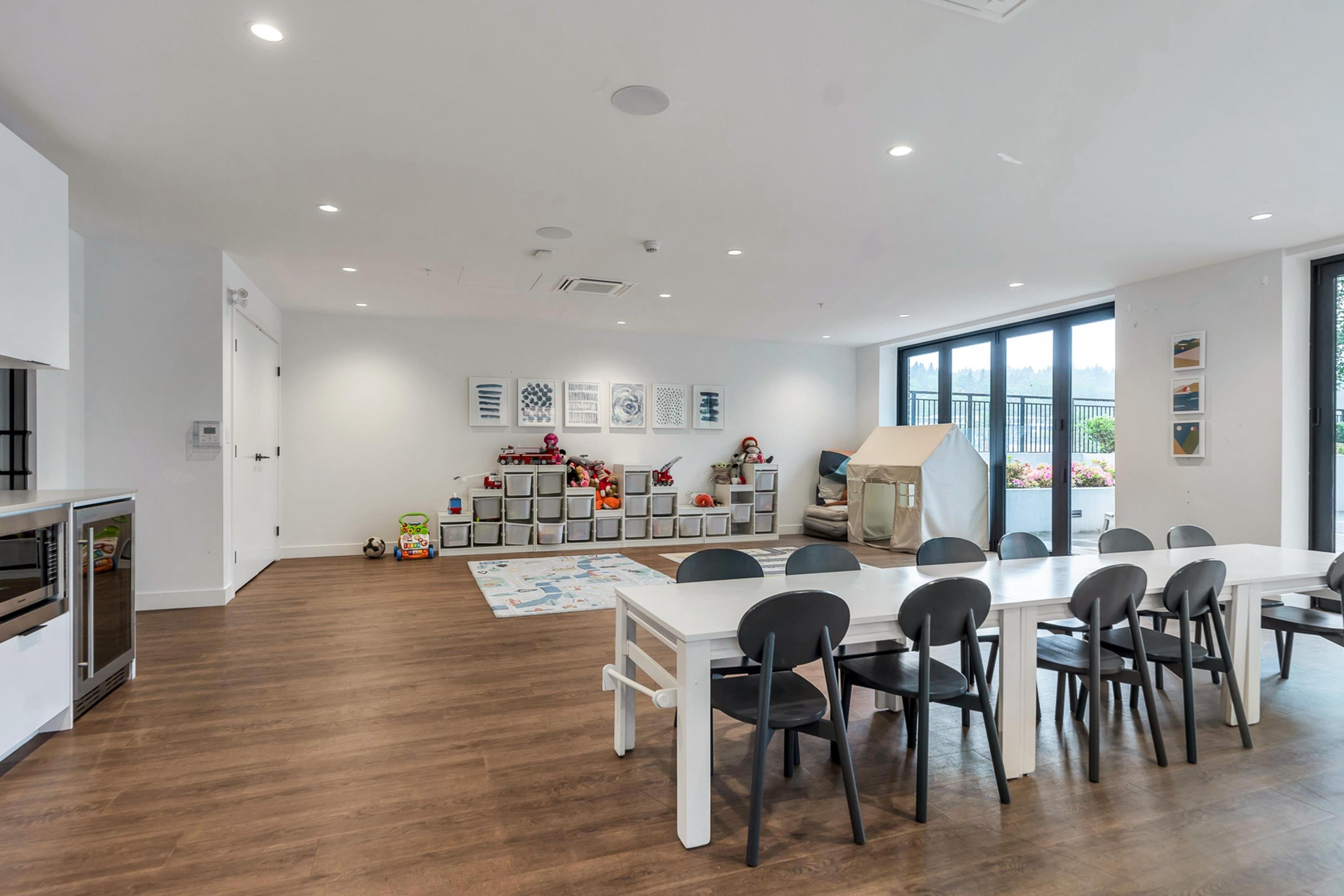 #623 3131 MURRAY STREET STREET - 34