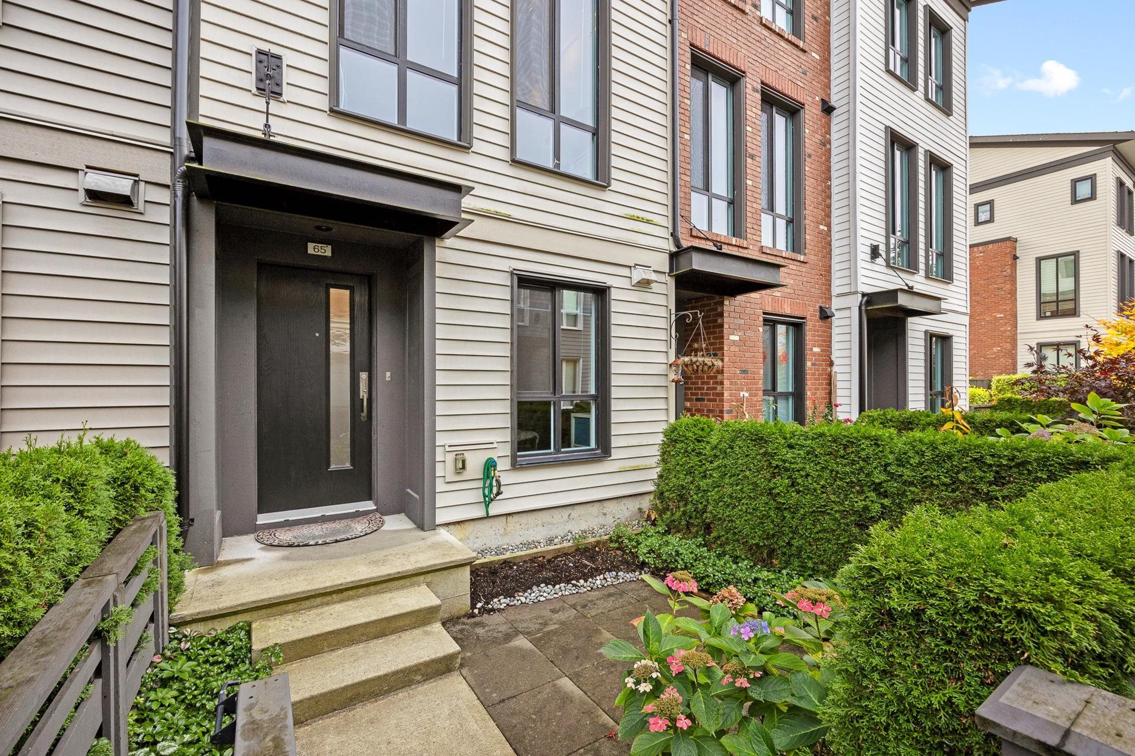 15938 27 Avenue, Surrey - Exteriors - Photo 5