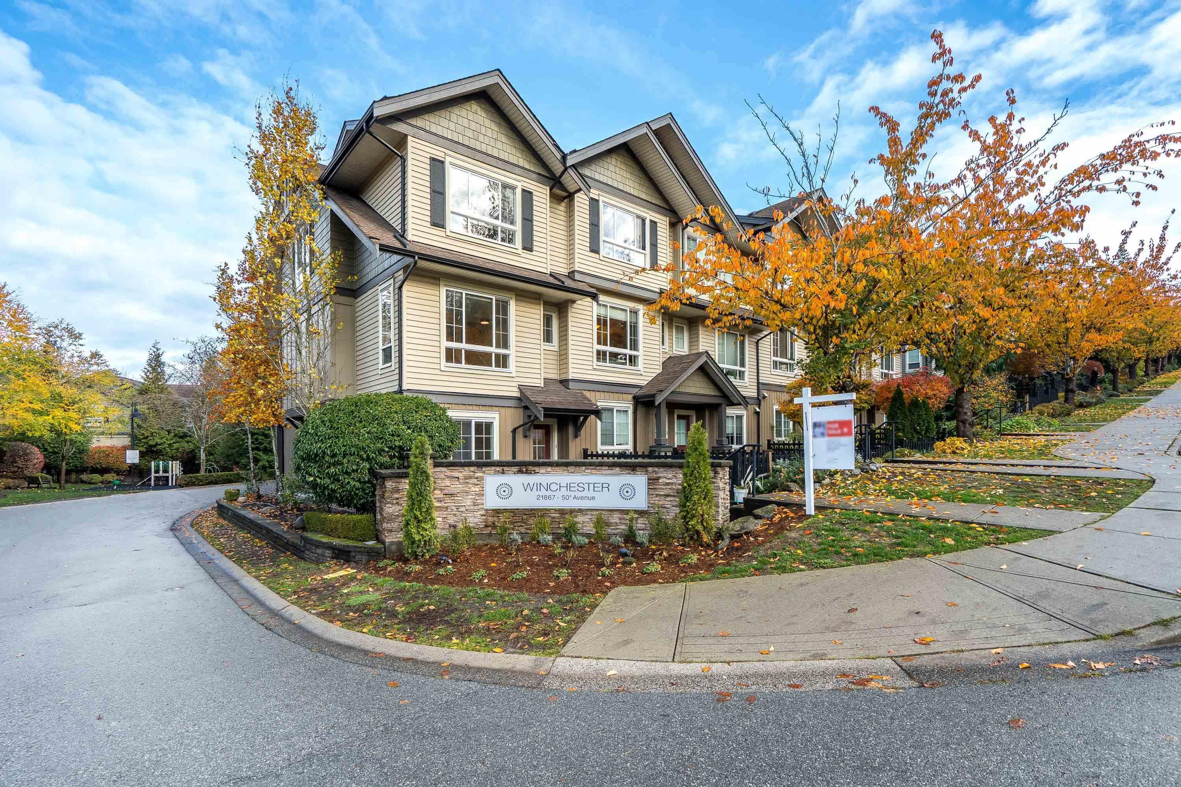 21867 50 Avenue, Langley - Exteriors - Photo 2