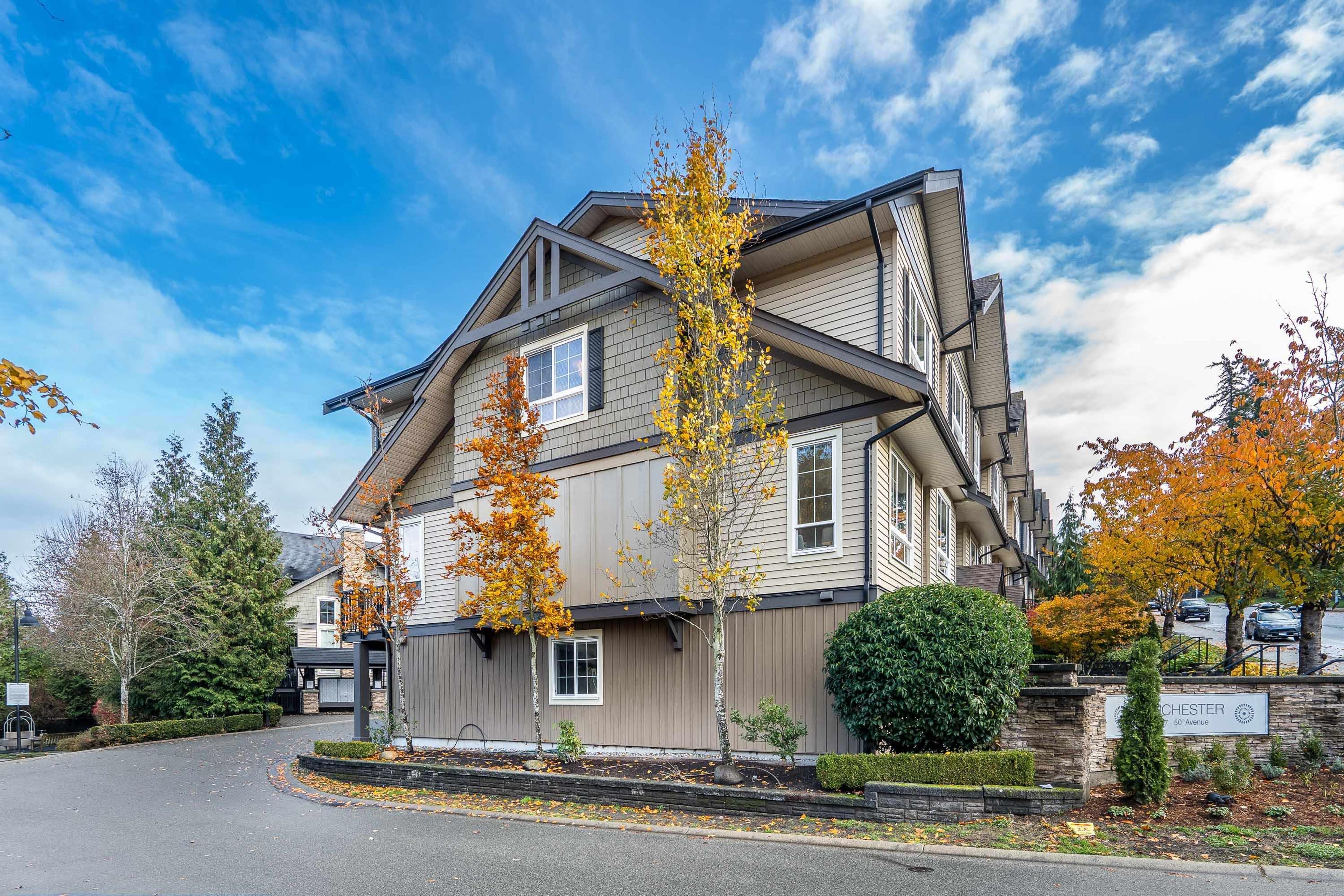 21867 50 Avenue, Langley - Exteriors - Full Complex View - Photo 5